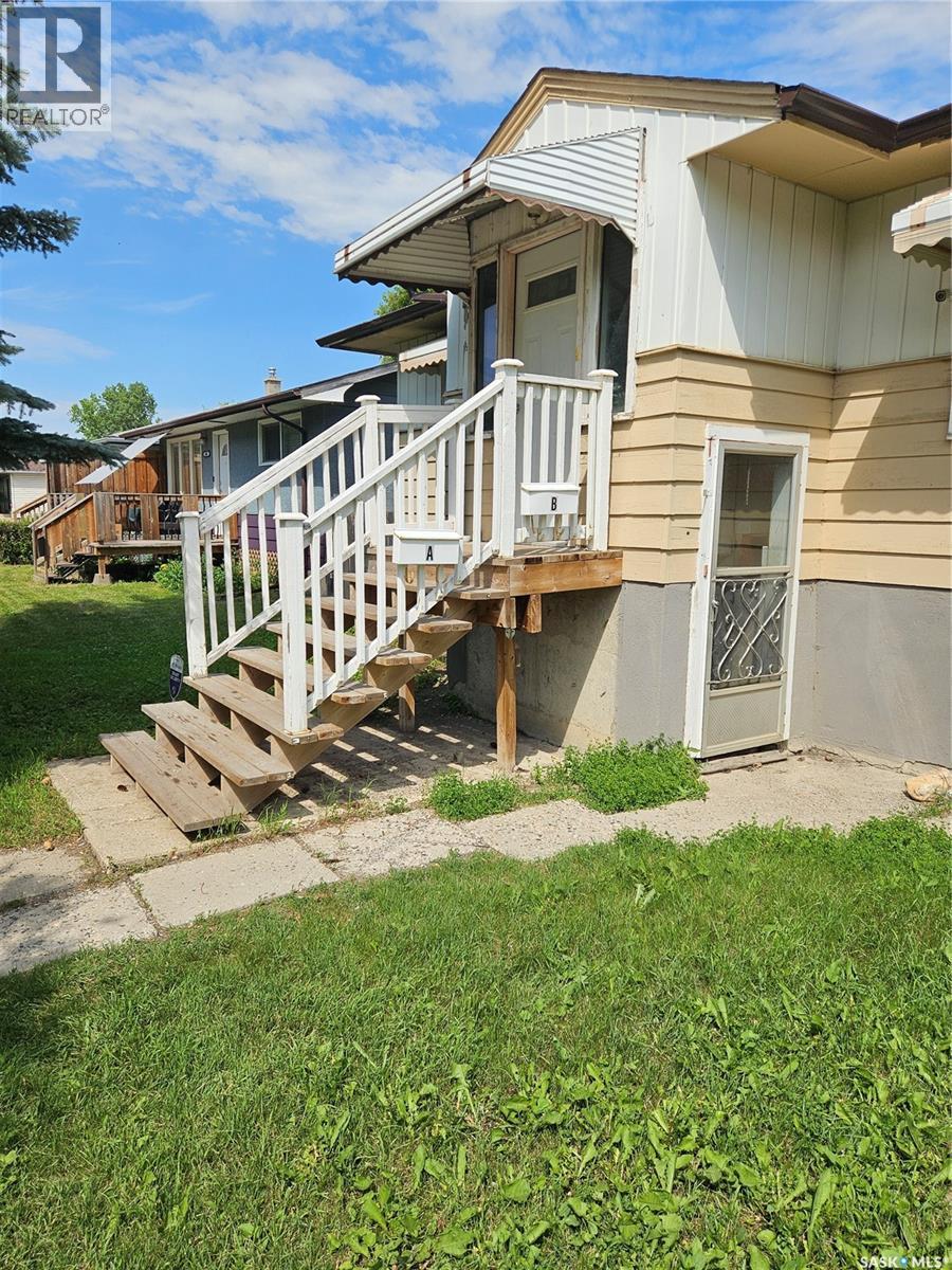 1415 Bond Street, Regina, SK - Outdoor