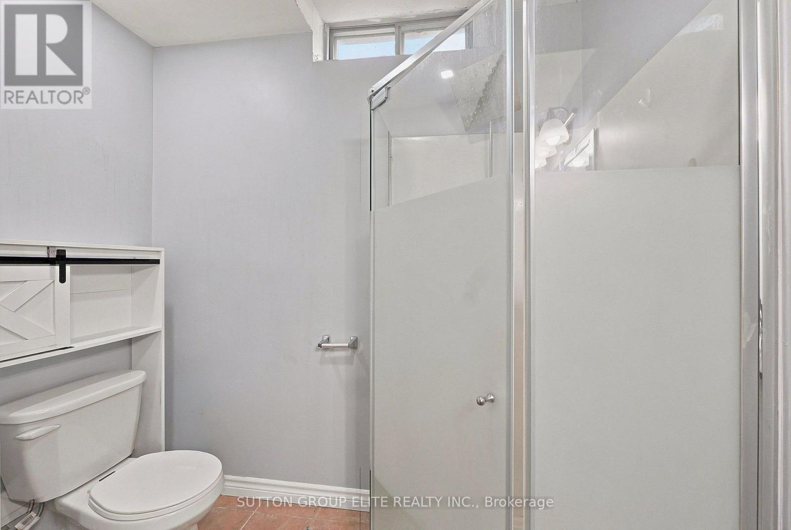3561 Bertrand Road, Mississauga, ON - Indoor Photo Showing Bathroom