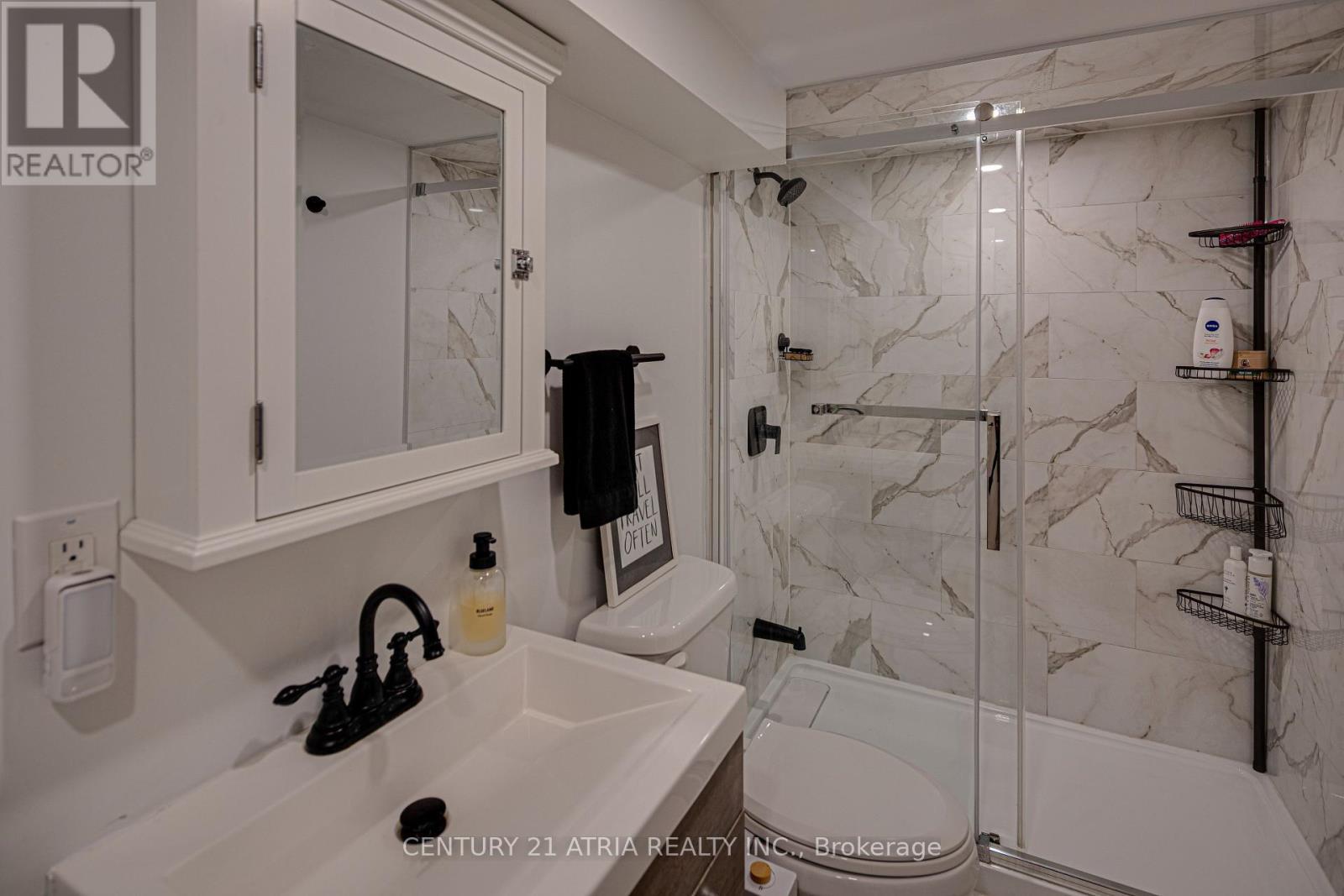 36 Miles Road, Toronto, ON - Indoor Photo Showing Bathroom