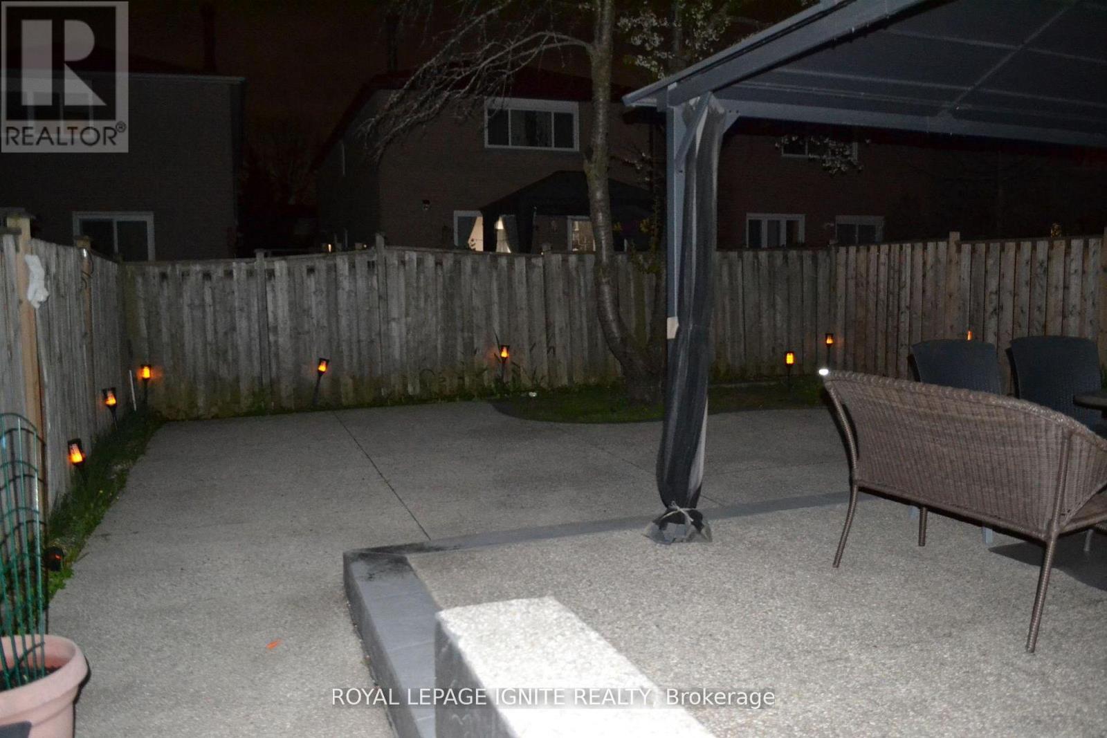 98 Chloe Crescent, Markham, ON - Outdoor