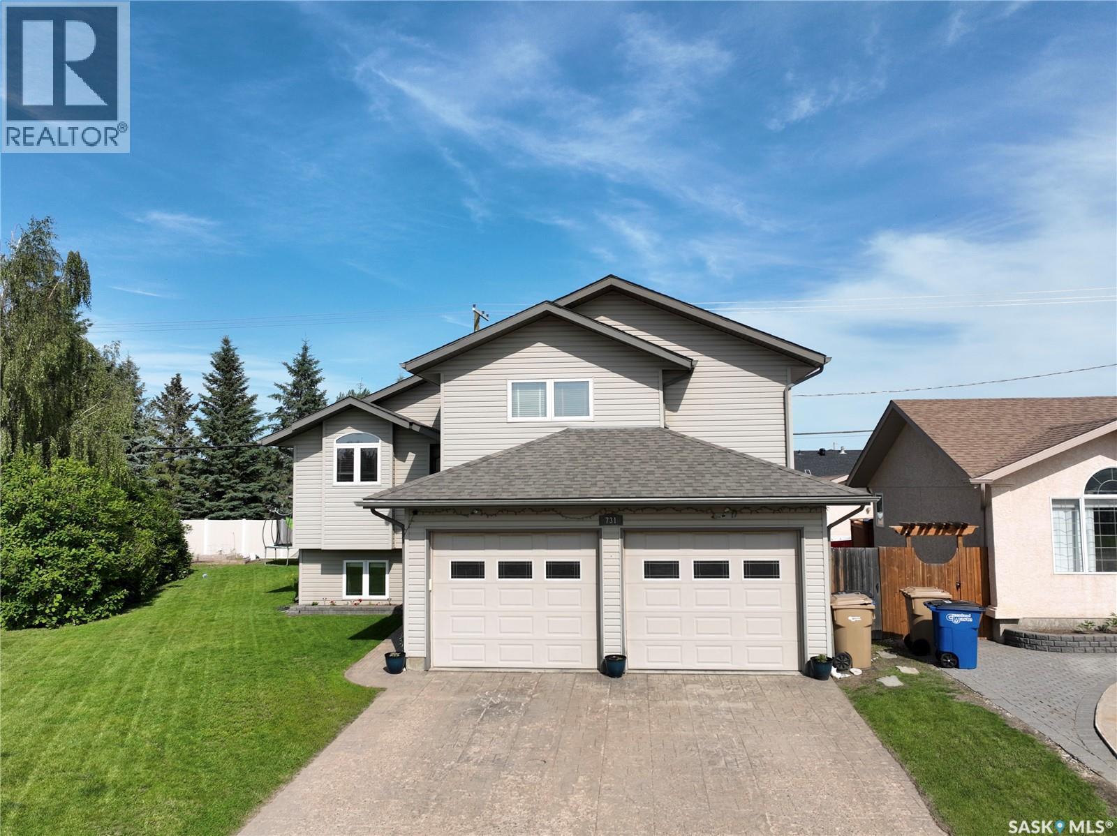 731 Adamson Crescent, Shellbrook, SK - Outdoor
