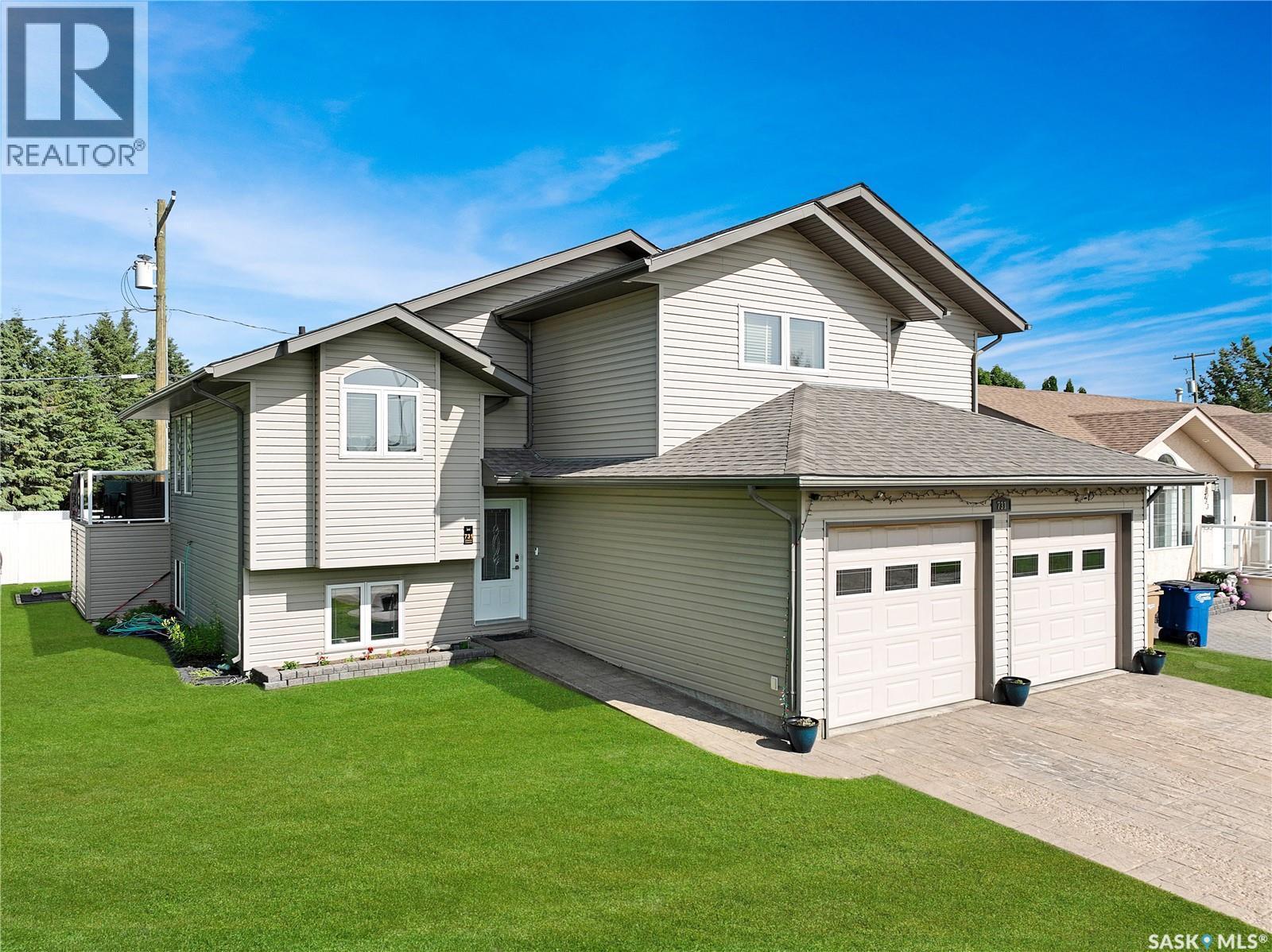 731 Adamson Crescent, Shellbrook, SK - Outdoor With Exterior