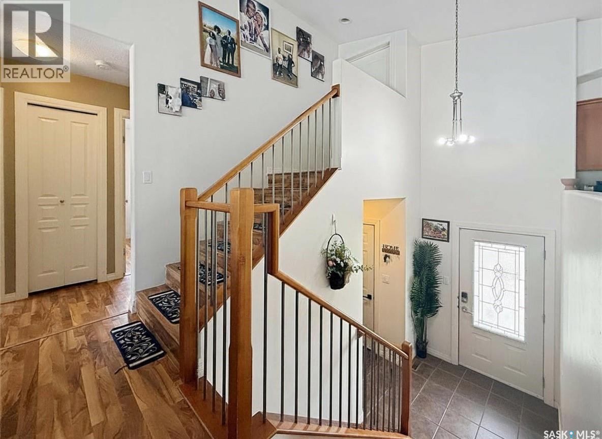 731 Adamson Crescent, Shellbrook, SK - Indoor Photo Showing Other Room