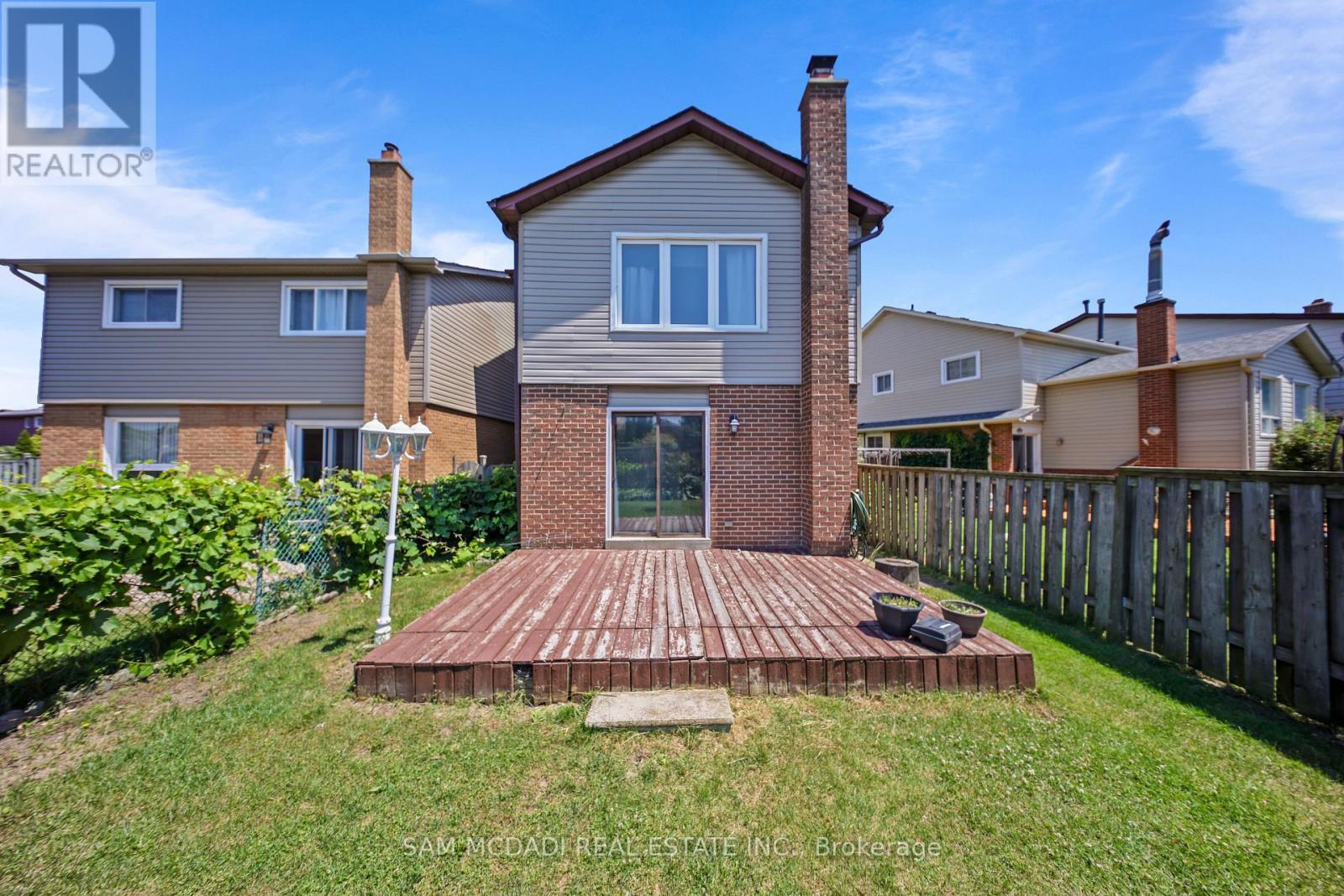 3949 Teakwood Drive, Mississauga, ON - Outdoor