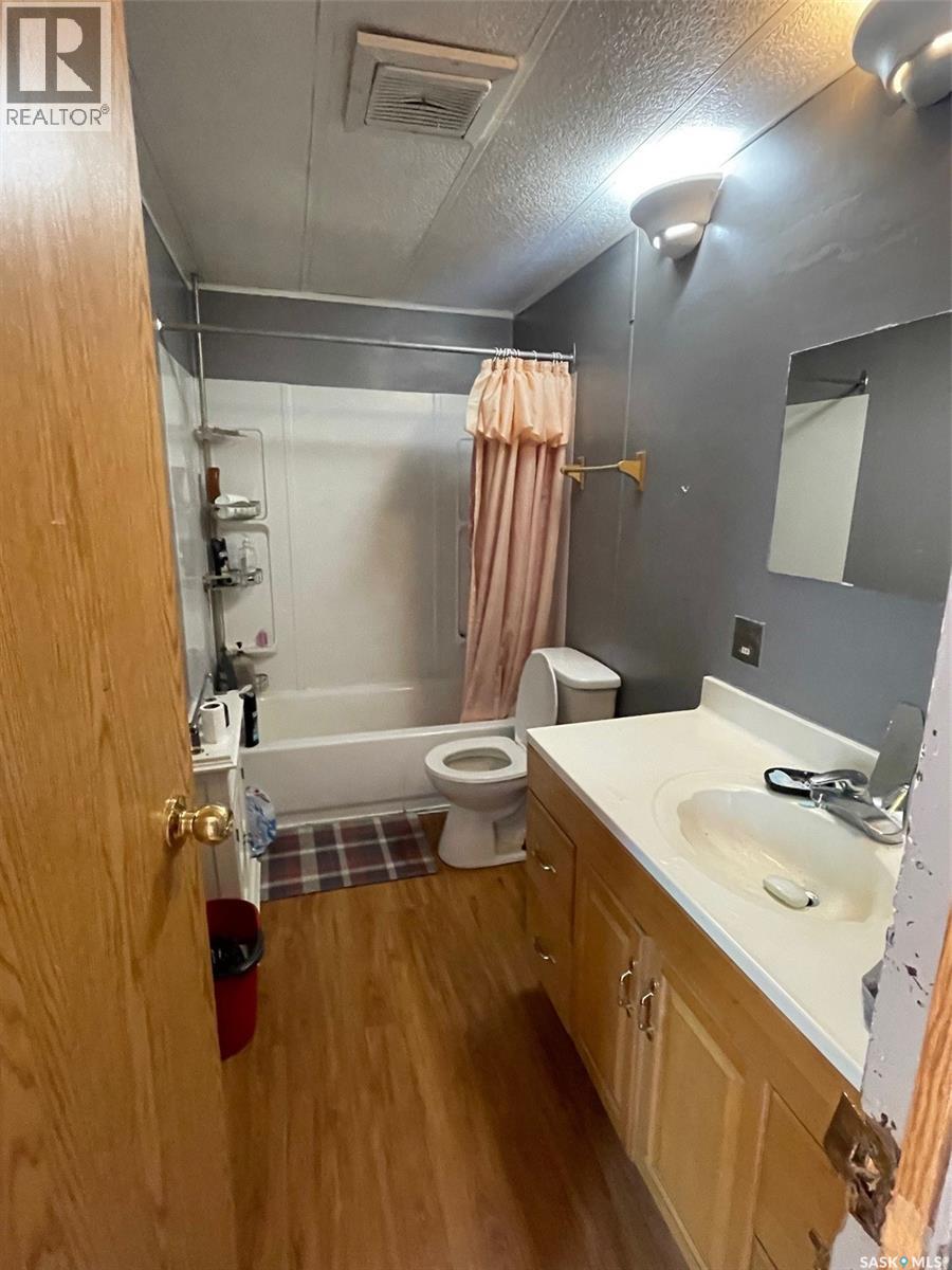 608 7Th Street E, Meadow Lake, SK