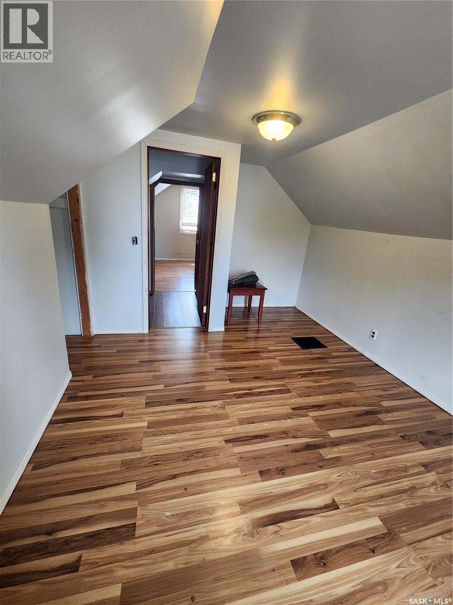 634 2Nd Street, Estevan, SK - Indoor Photo Showing Other Room