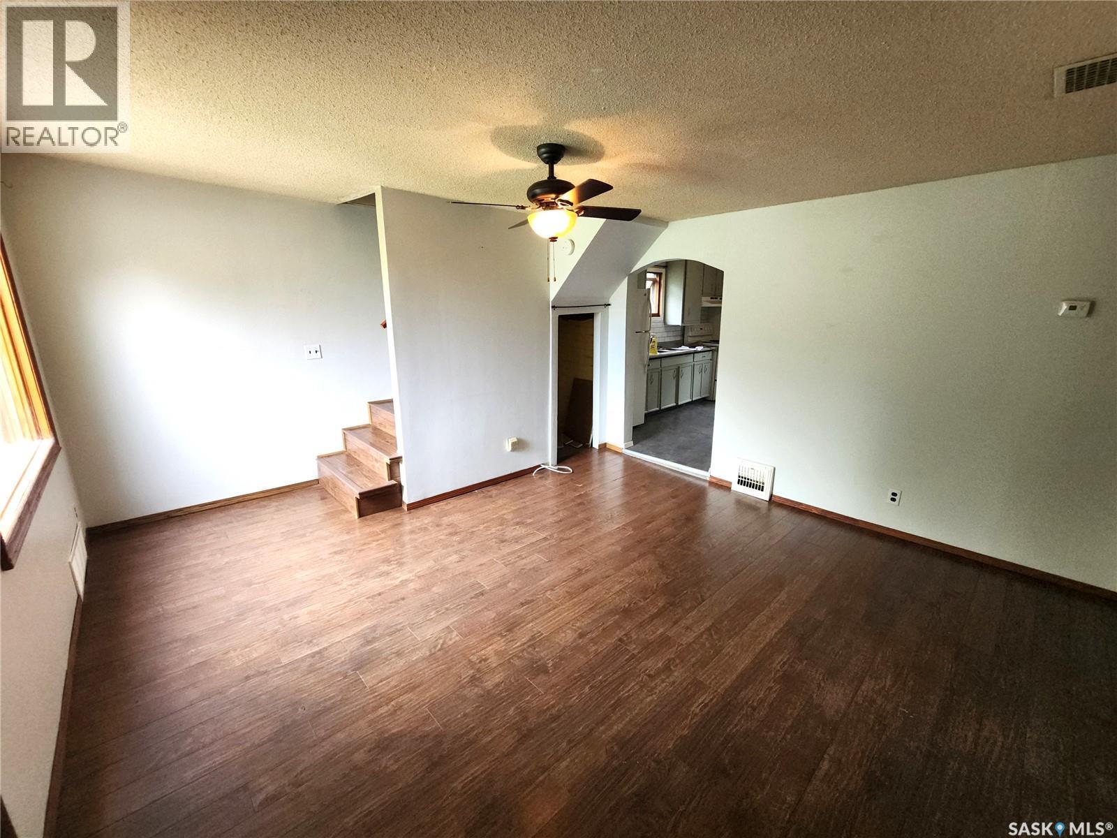 634 2Nd Street, Estevan, SK - Indoor Photo Showing Other Room