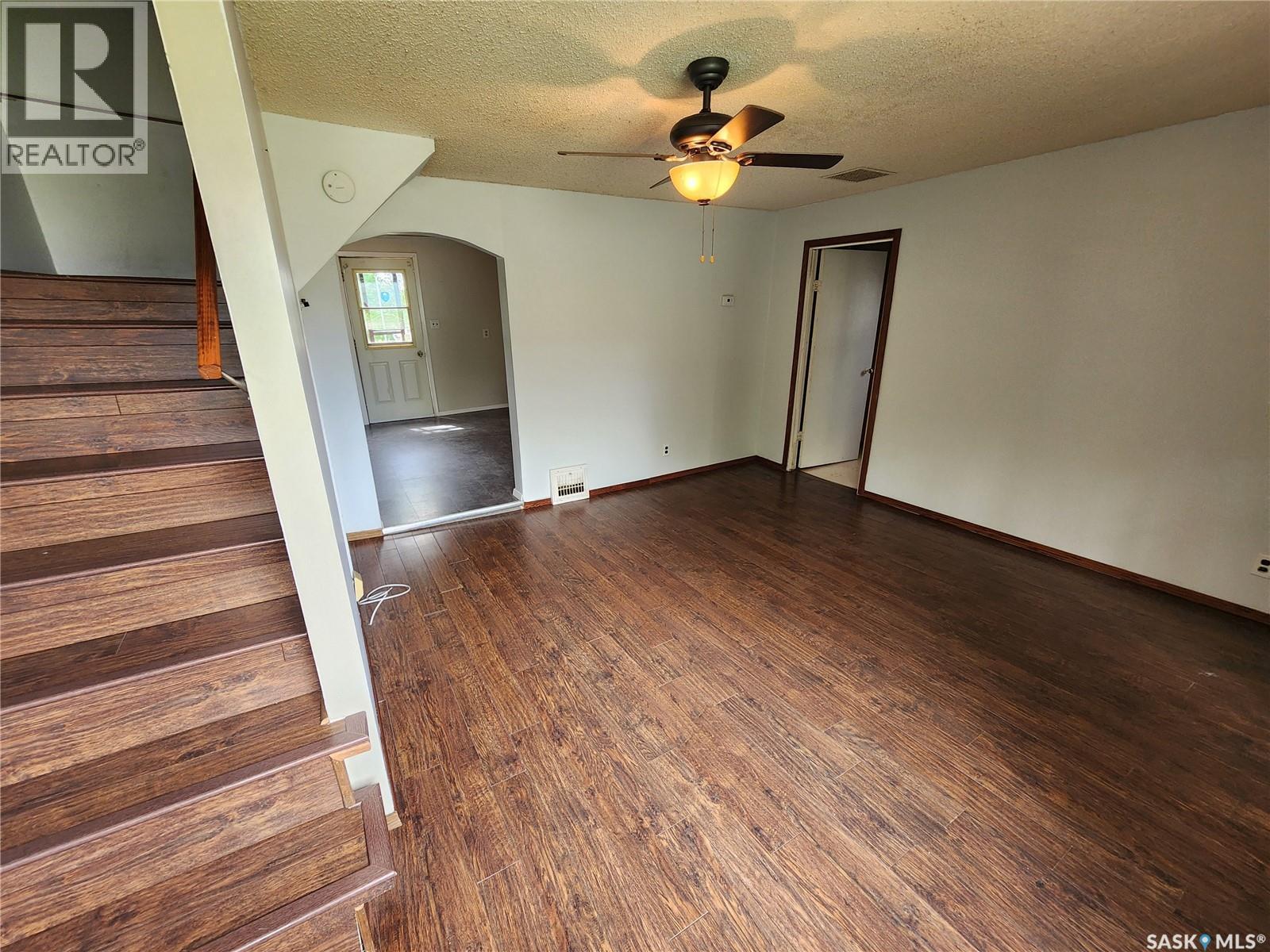 634 2Nd Street, Estevan, SK - Indoor Photo Showing Other Room