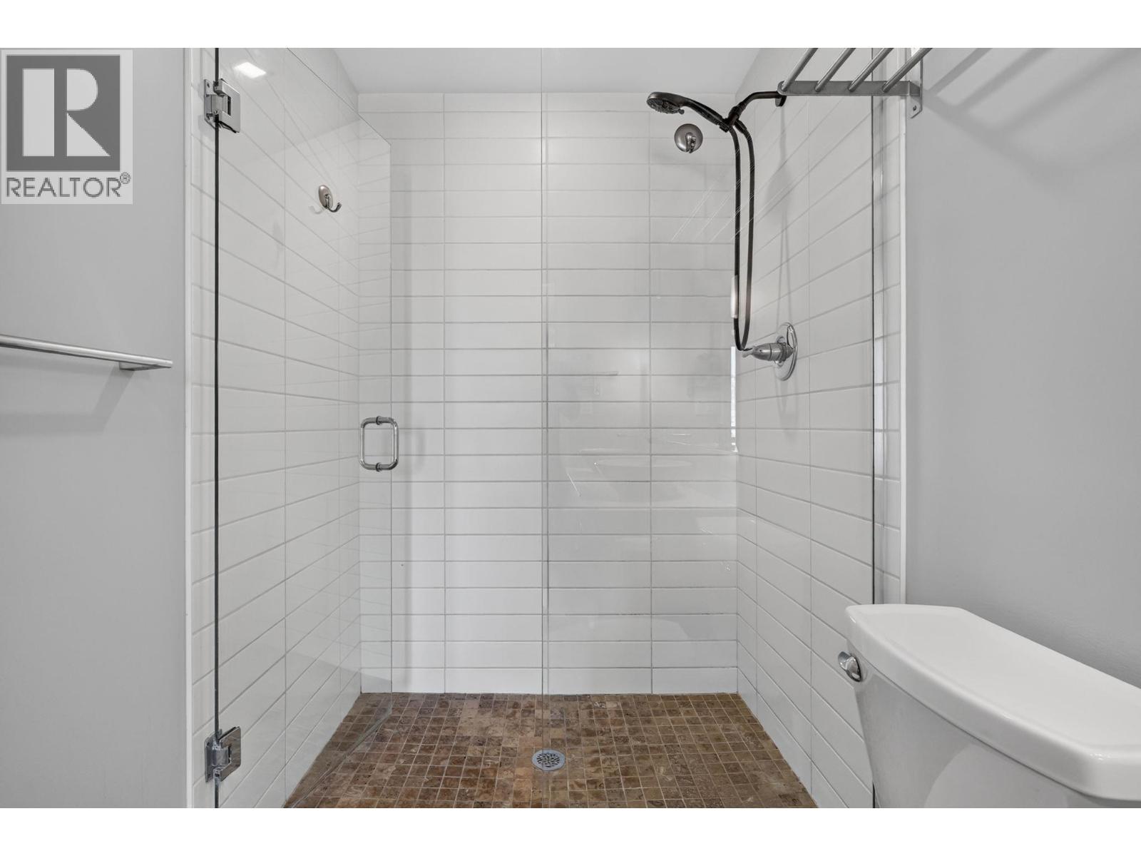 2040 Springfield Road Unit# 1407, Kelowna, BC - Indoor Photo Showing Bathroom