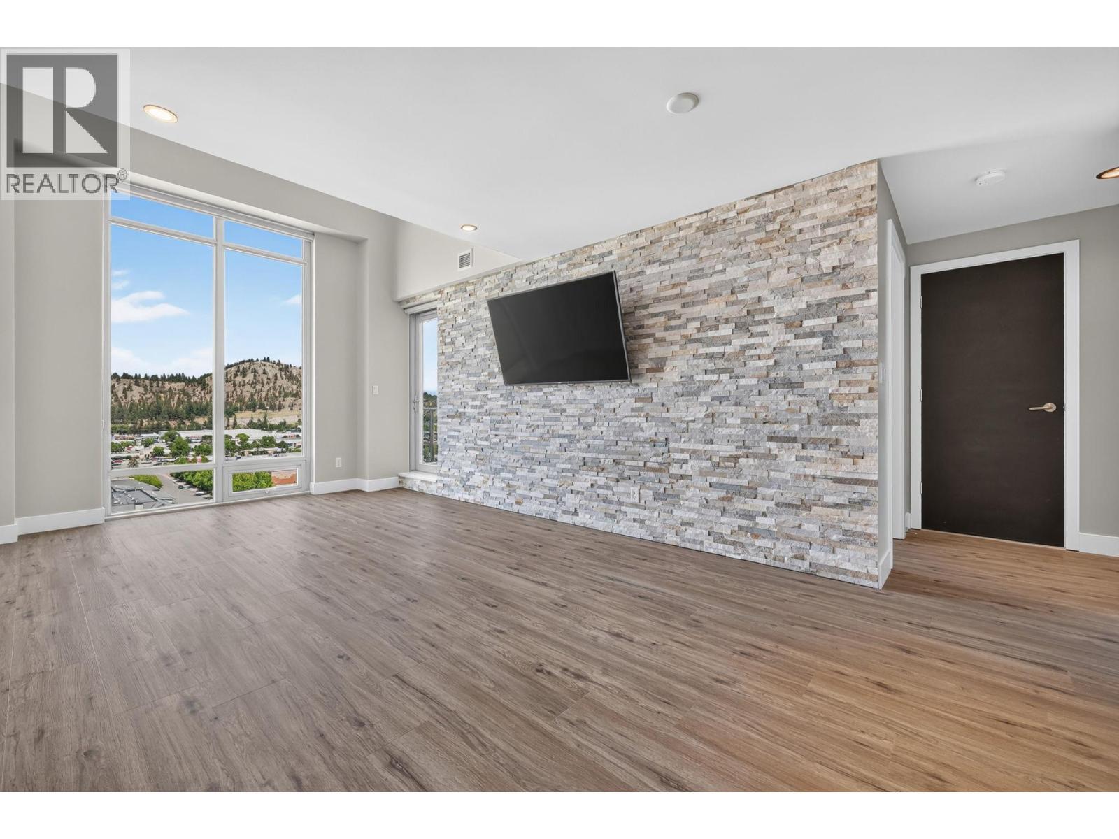 2040 Springfield Road Unit# 1407, Kelowna, BC - Indoor