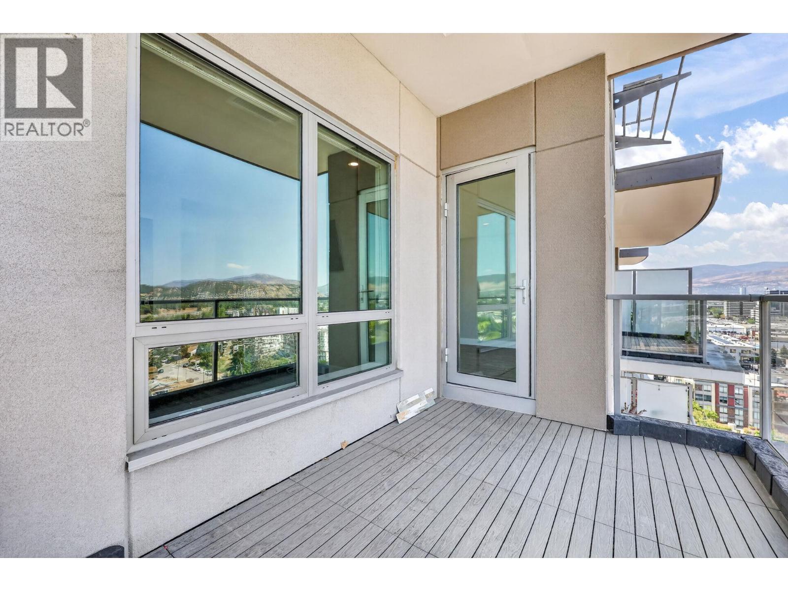 2040 Springfield Road Unit# 1407, Kelowna, BC - Outdoor With Exterior