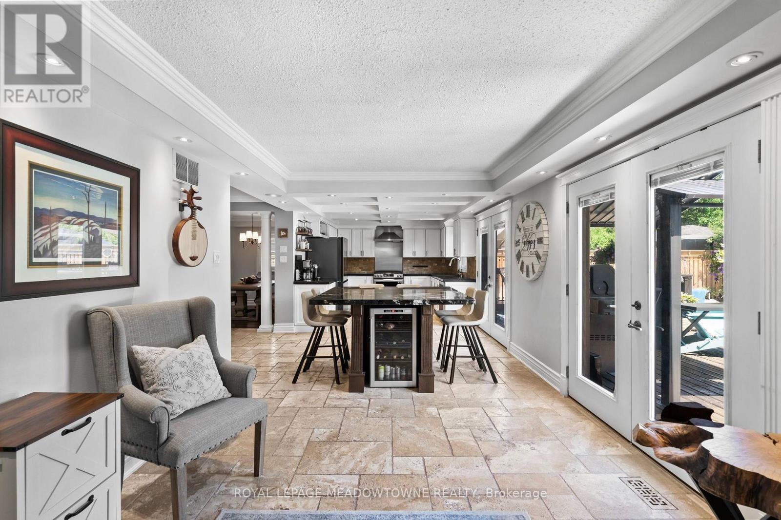 608 Moorelands Crescent, Milton, ON - Indoor