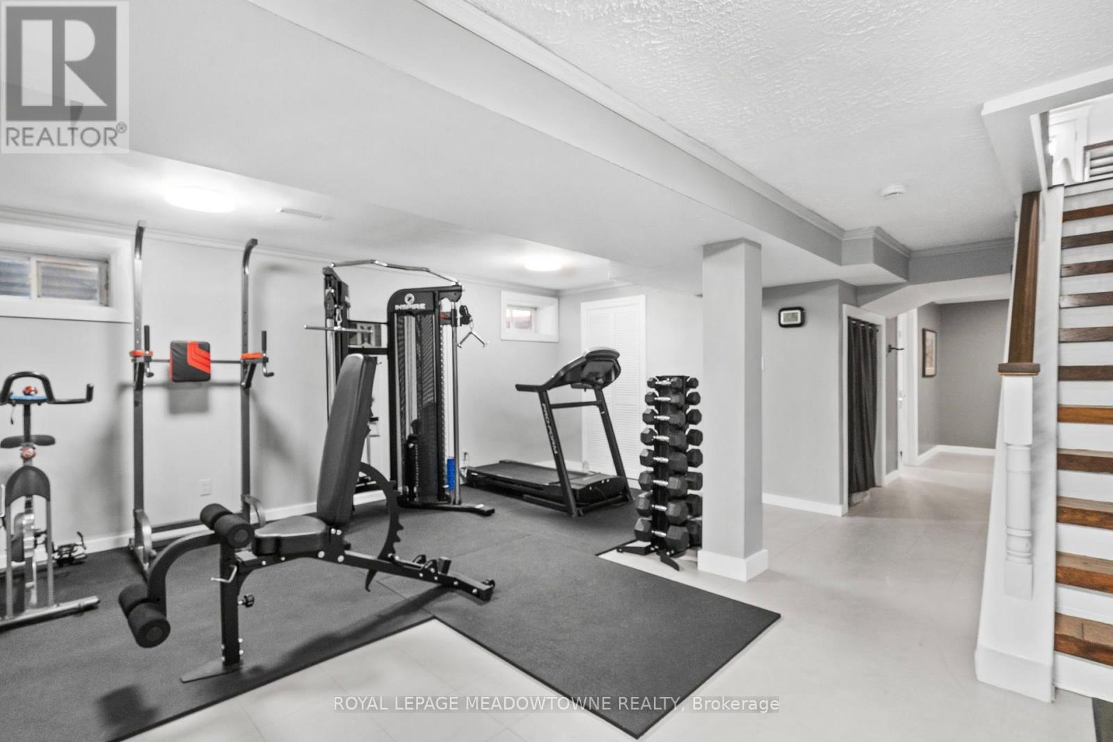 608 Moorelands Crescent, Milton, ON - Indoor Photo Showing Gym Room