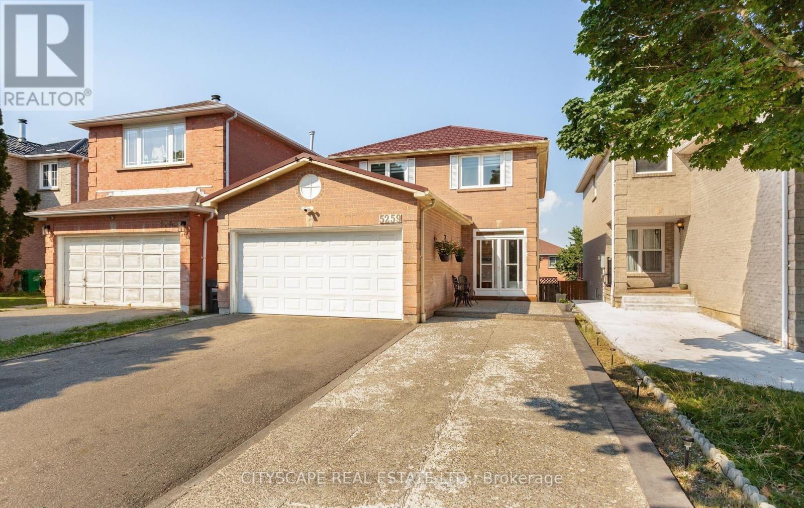 5259 Astwell Avenue, Mississauga, ON - Outdoor With Facade