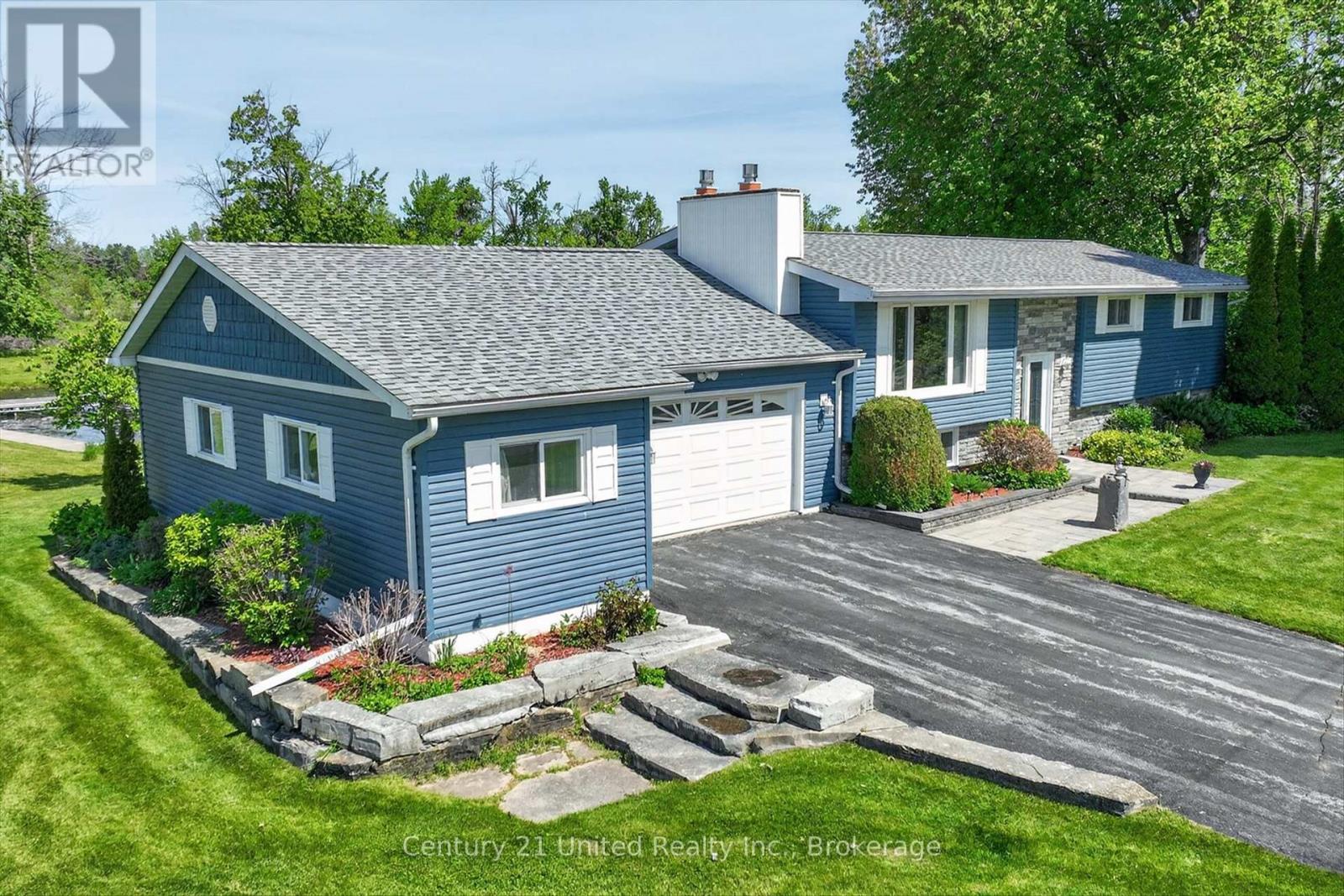 1190 Nuforest Drive, Selwyn, ON - Outdoor