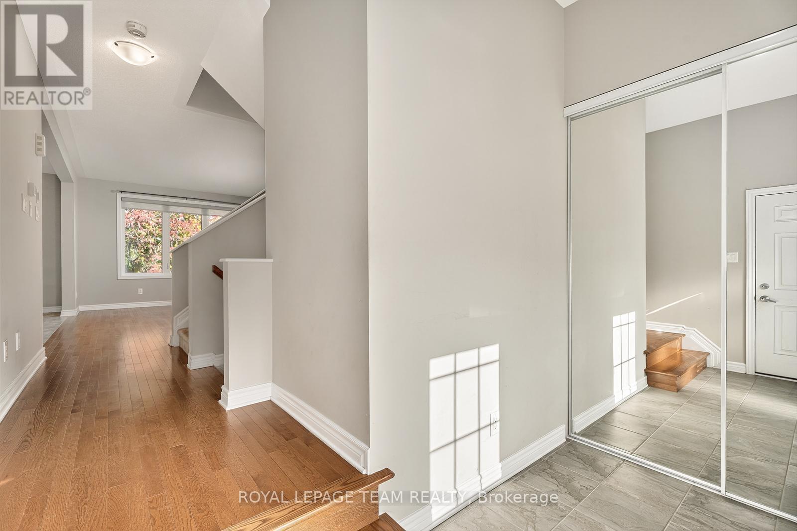 619 Geranium Walk, Ottawa, ON - Indoor Photo Showing Other Room