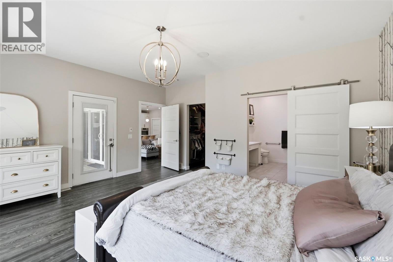 1521 10Th Avenue N, Saskatoon, SK - Indoor Photo Showing Bedroom
