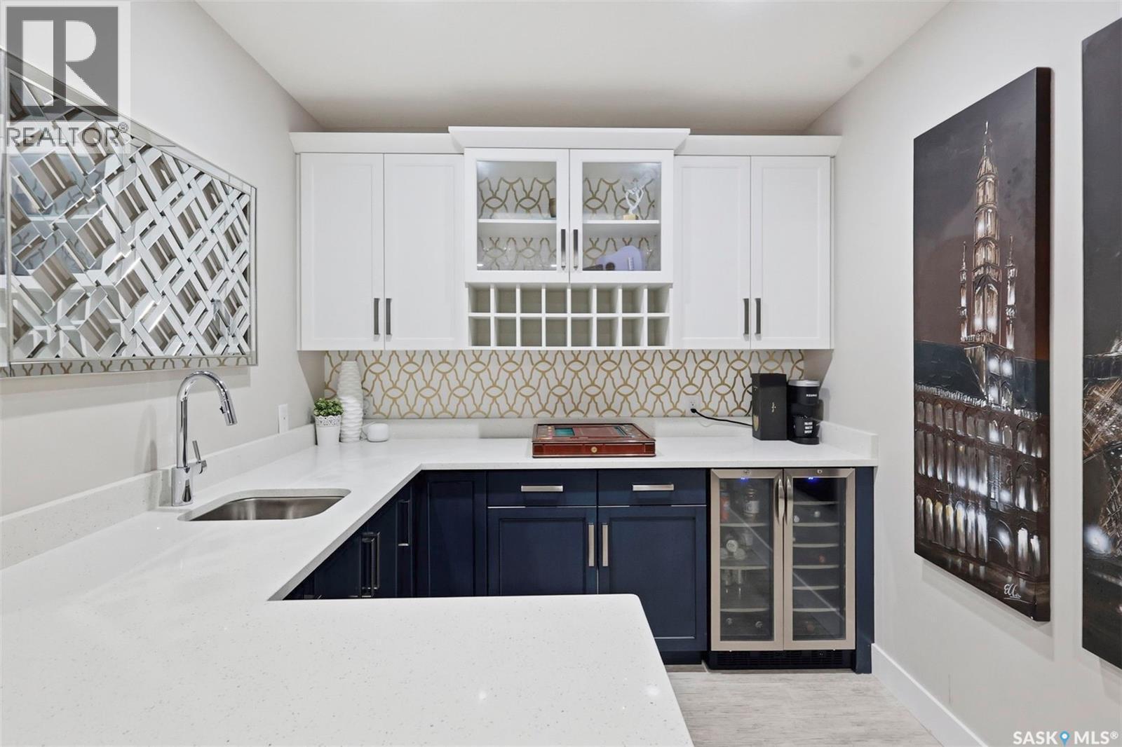 1521 10Th Avenue N, Saskatoon, SK - Indoor Photo Showing Kitchen