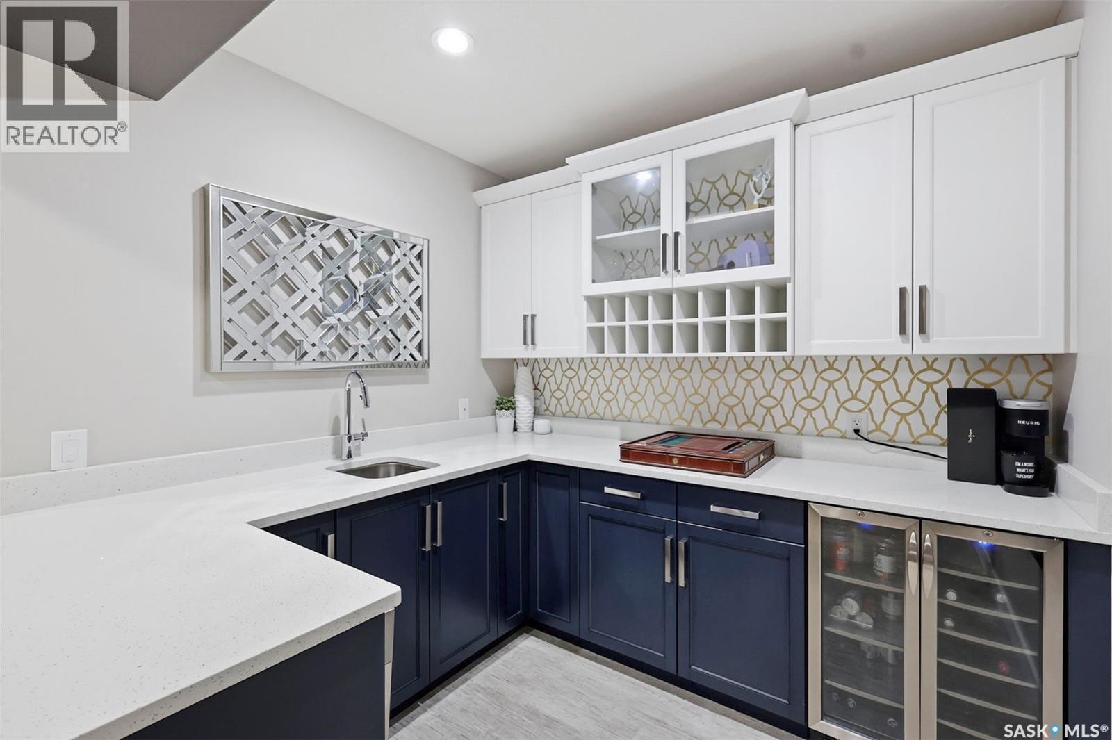1521 10Th Avenue N, Saskatoon, SK - Indoor Photo Showing Kitchen