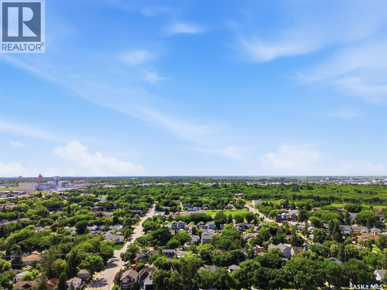 1521 10Th Avenue N, Saskatoon, SK - Outdoor With View