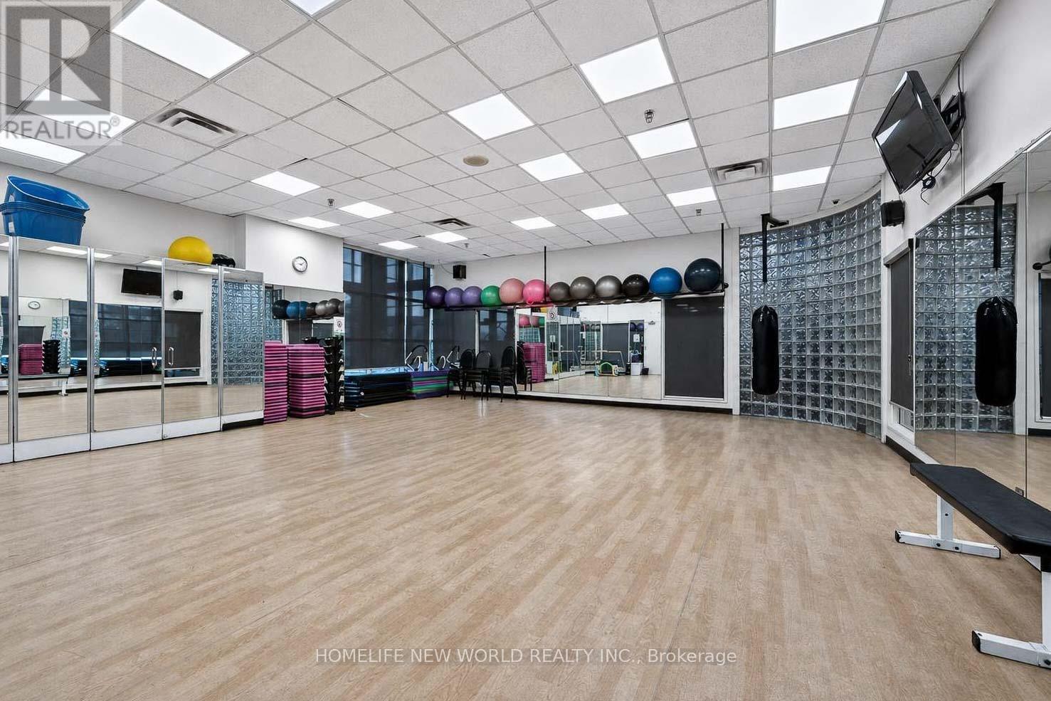 1602 - 77 Harbour Square, Toronto, ON - Indoor