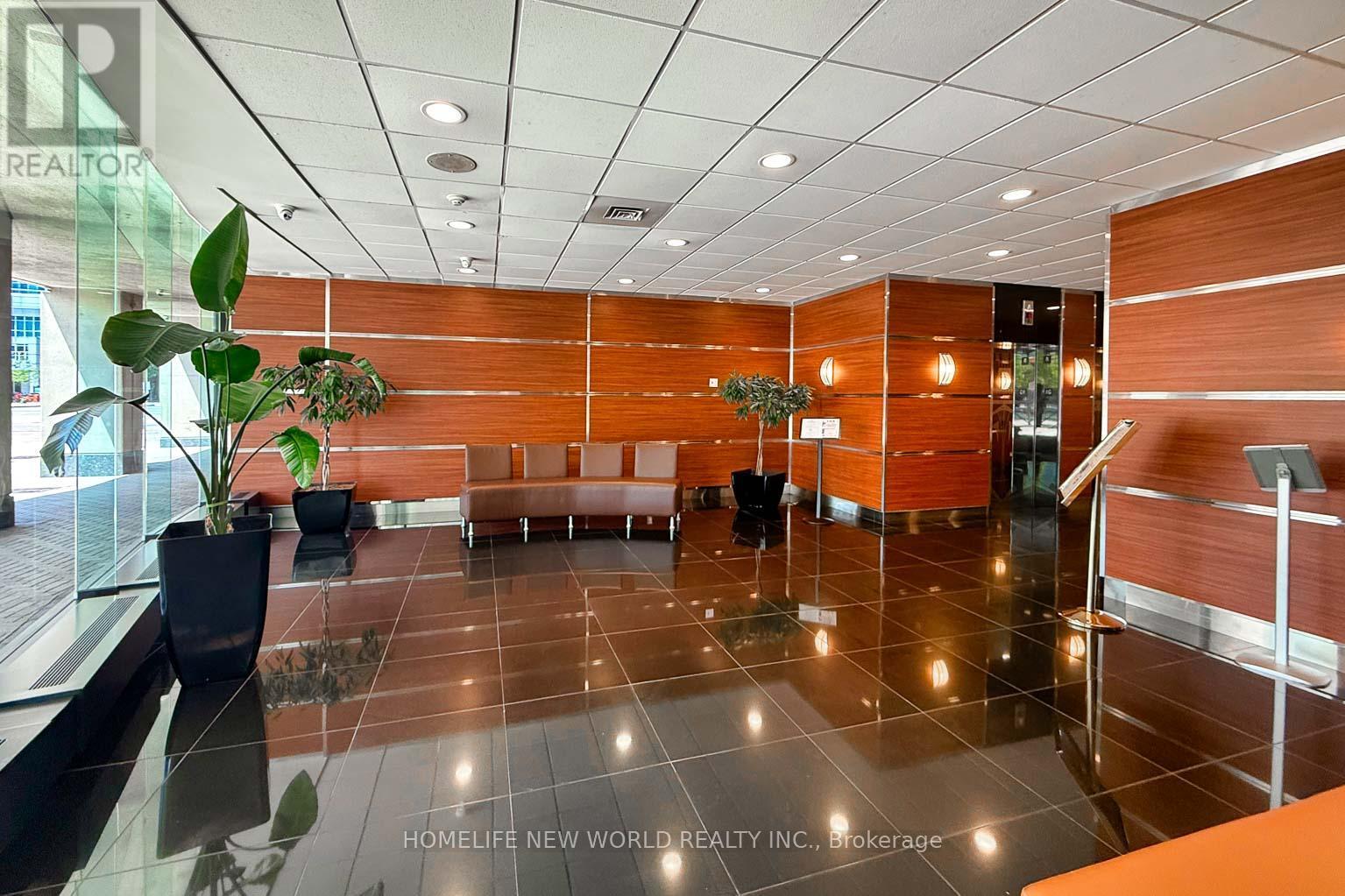 1602 - 77 Harbour Square, Toronto, ON - Indoor Photo Showing Other Room