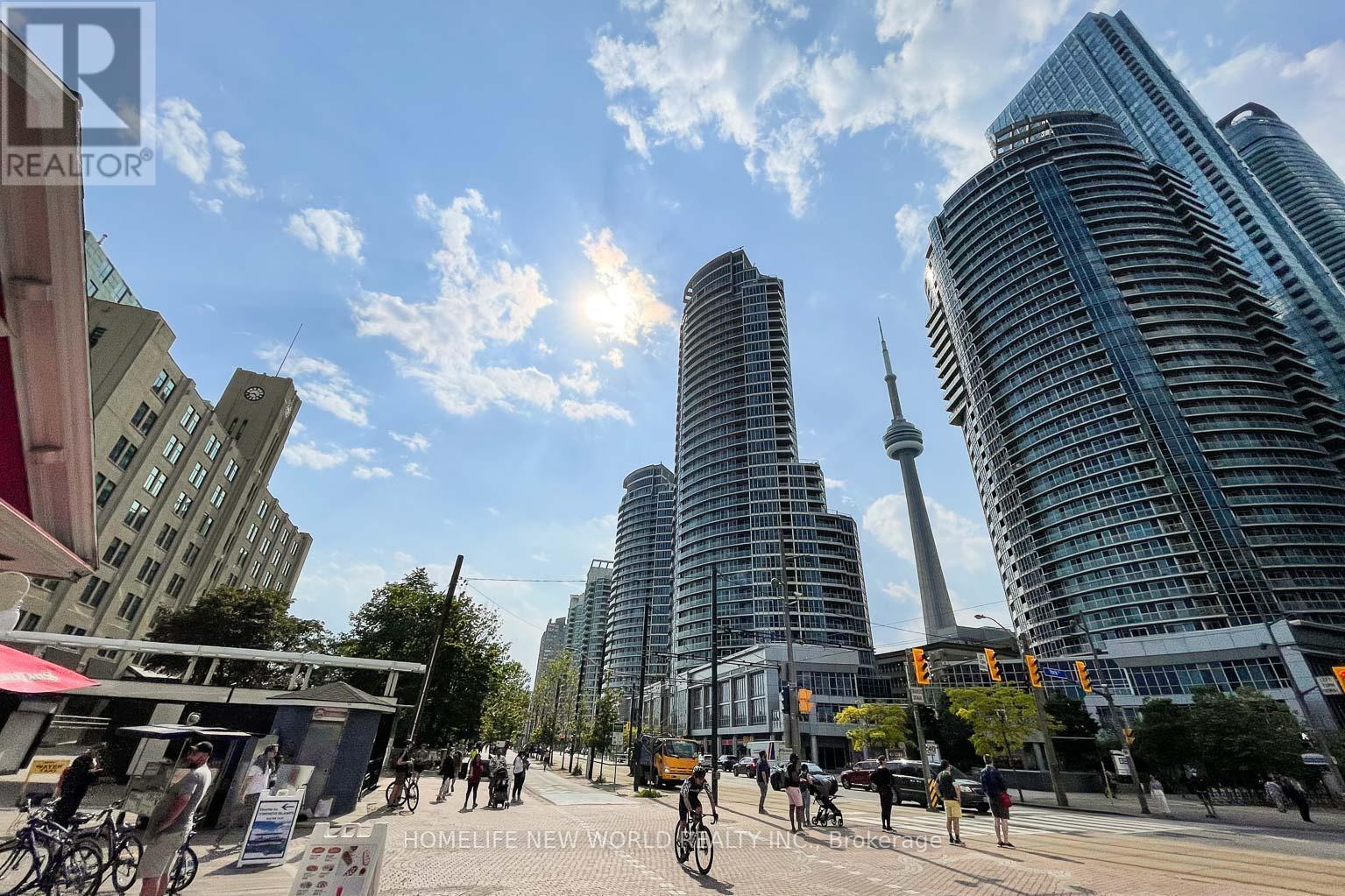 1602 - 77 Harbour Square, Toronto, ON - Outdoor