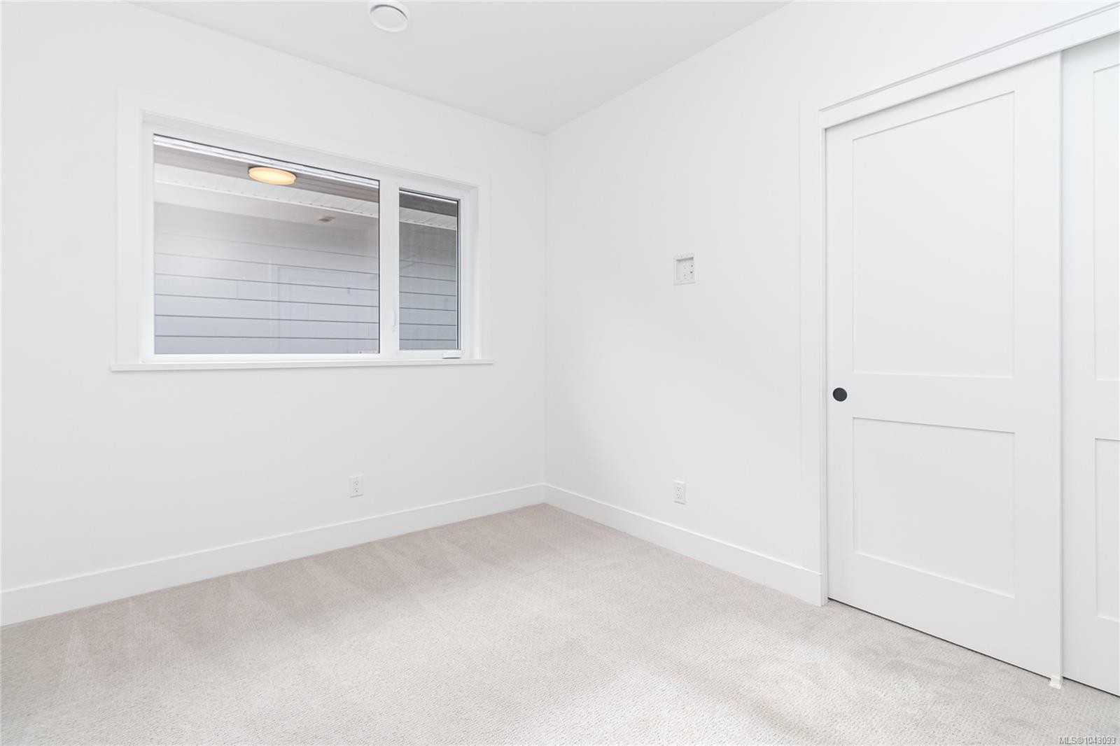 290 Seafield Rd, Colwood, BC