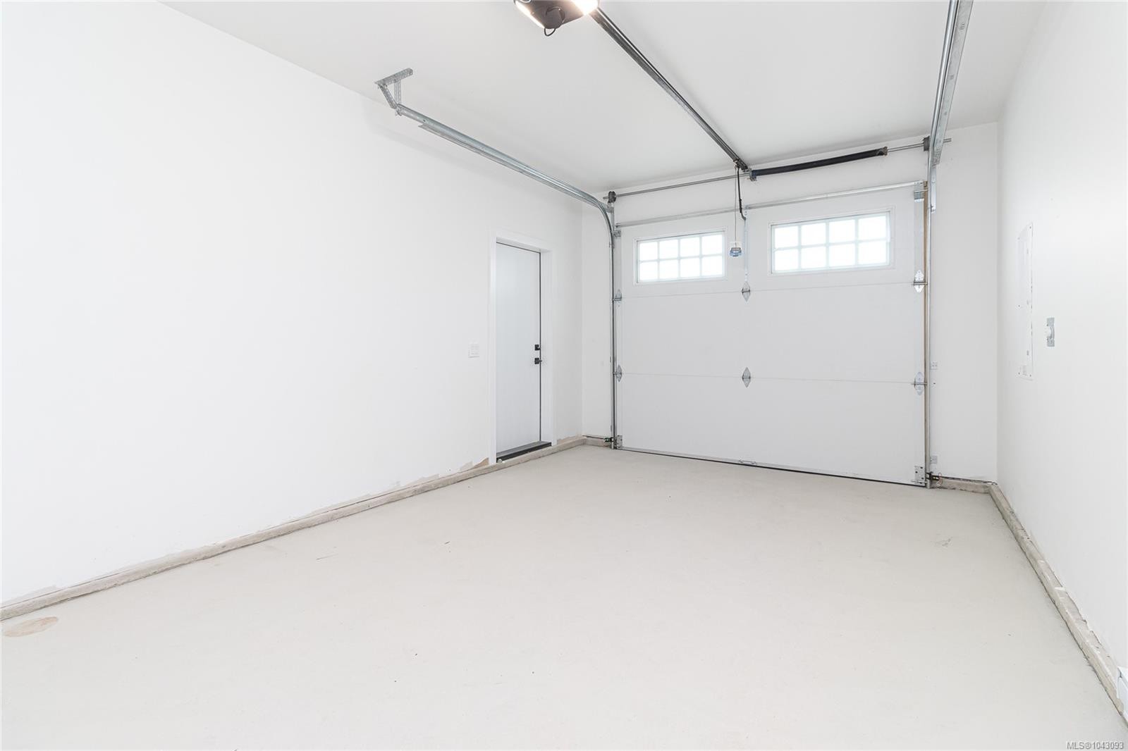 290 Seafield Rd, Colwood, BC