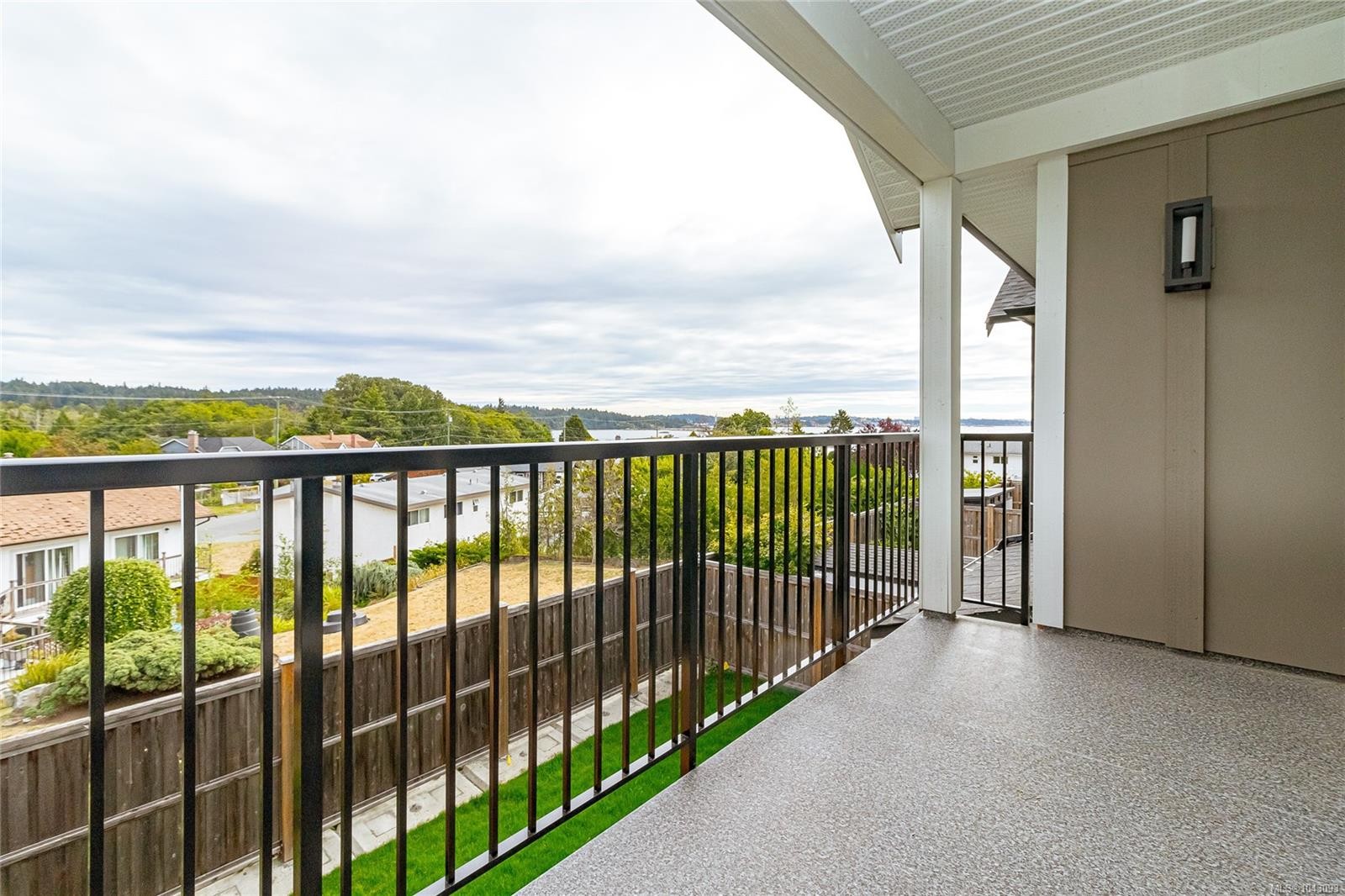 290 Seafield Rd, Colwood, BC