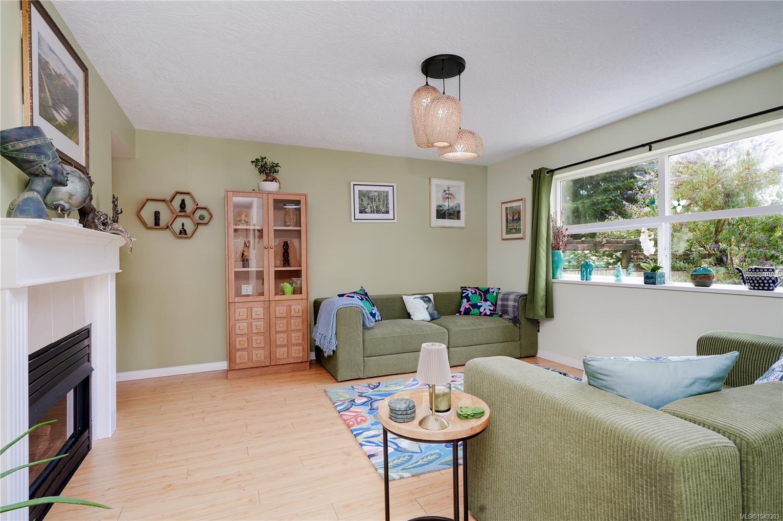 2165 Maple Ave, Sooke, BC - Indoor Photo Showing Living Room With Fireplace