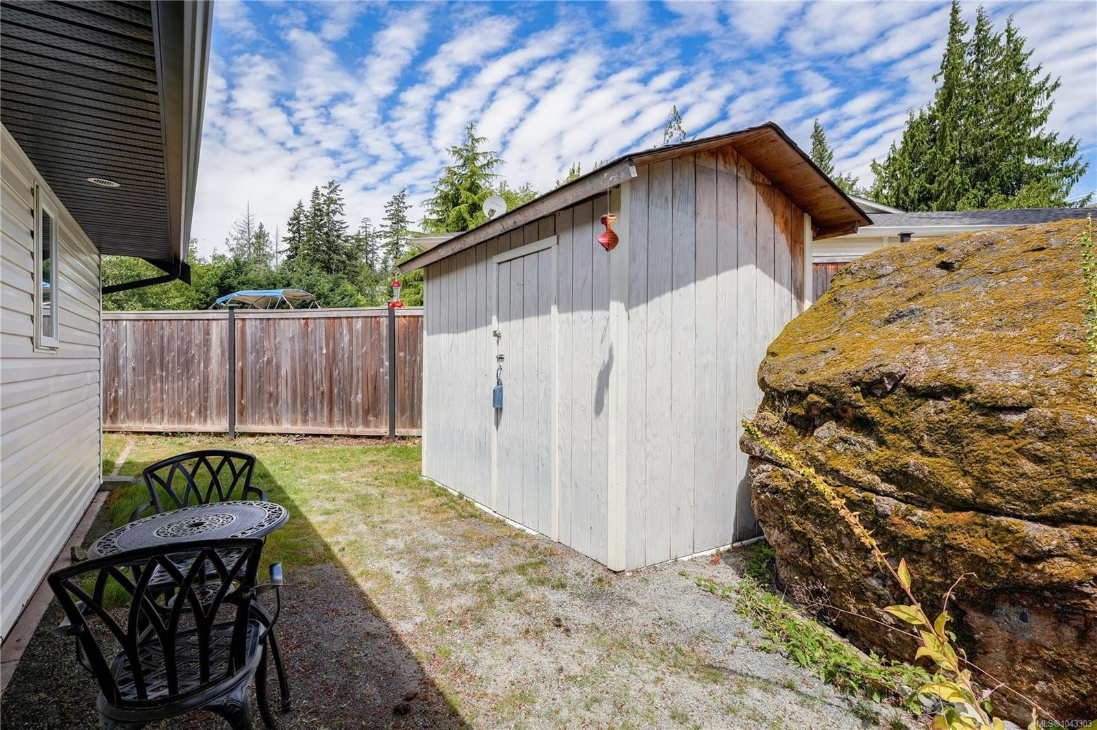 2165 Maple Ave, Sooke, BC - Outdoor With Exterior