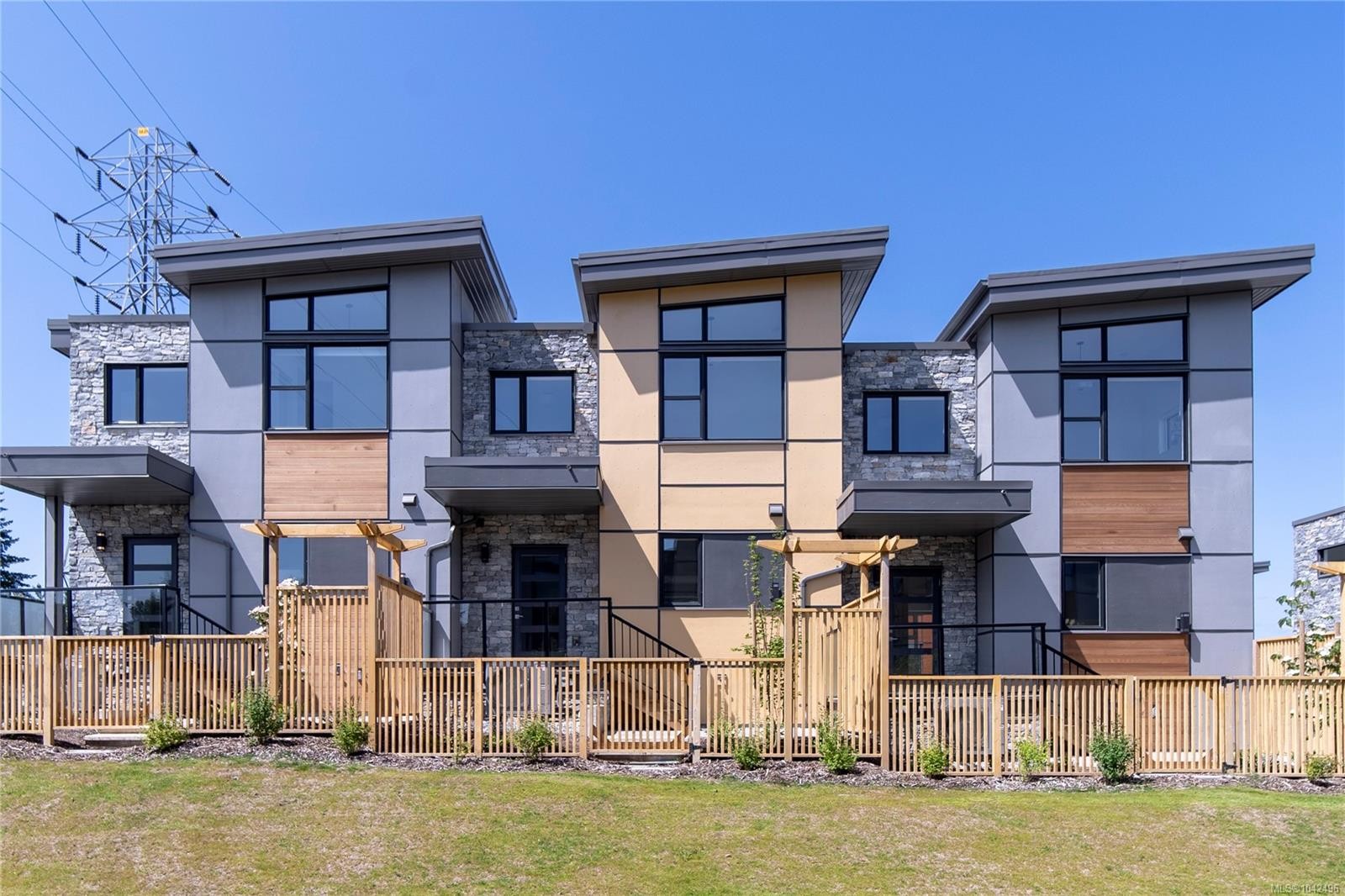#13-4253 Dieppe Rd, Saanich, BC