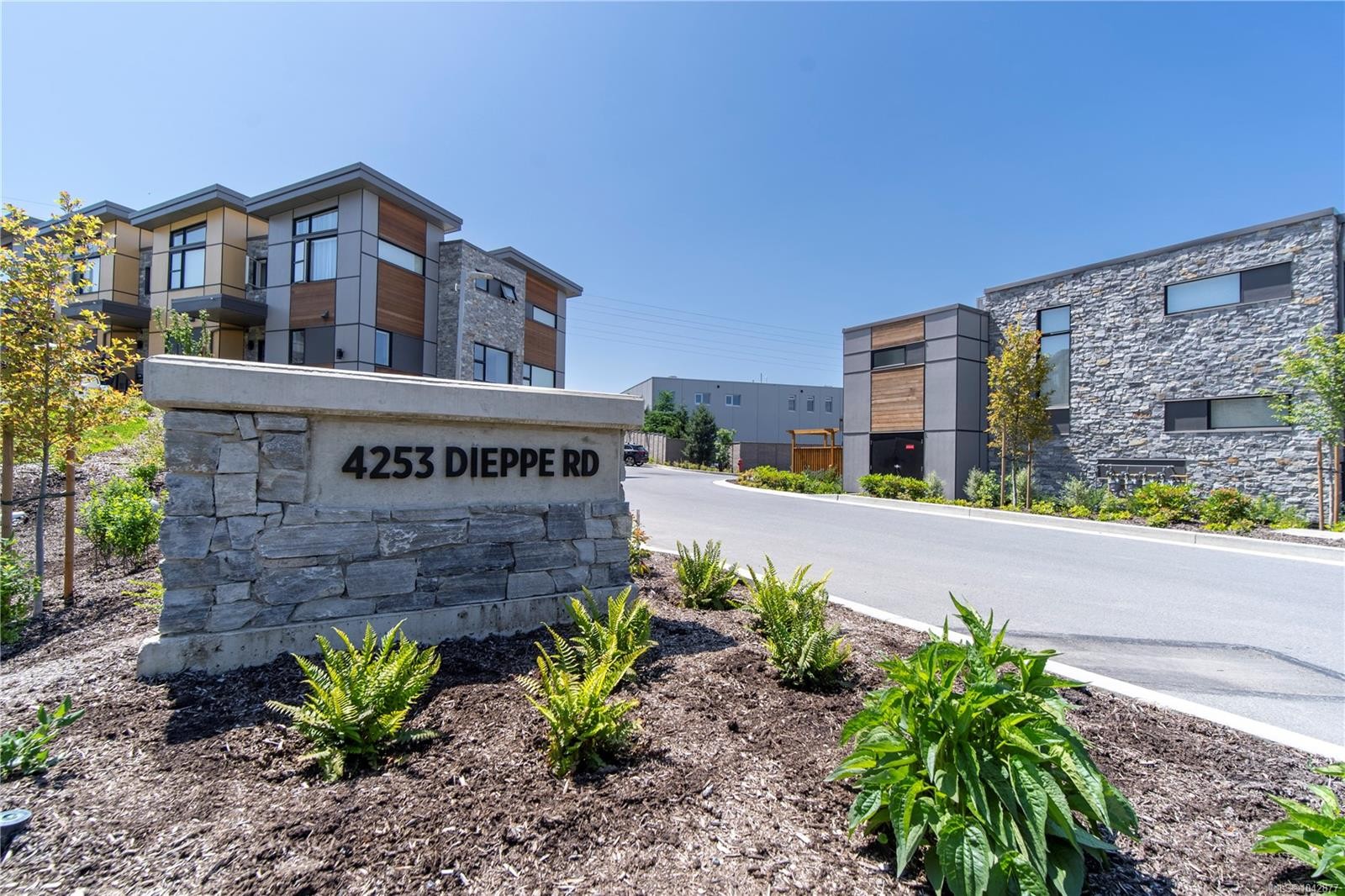 #29-4253 Dieppe Rd, Saanich, BC