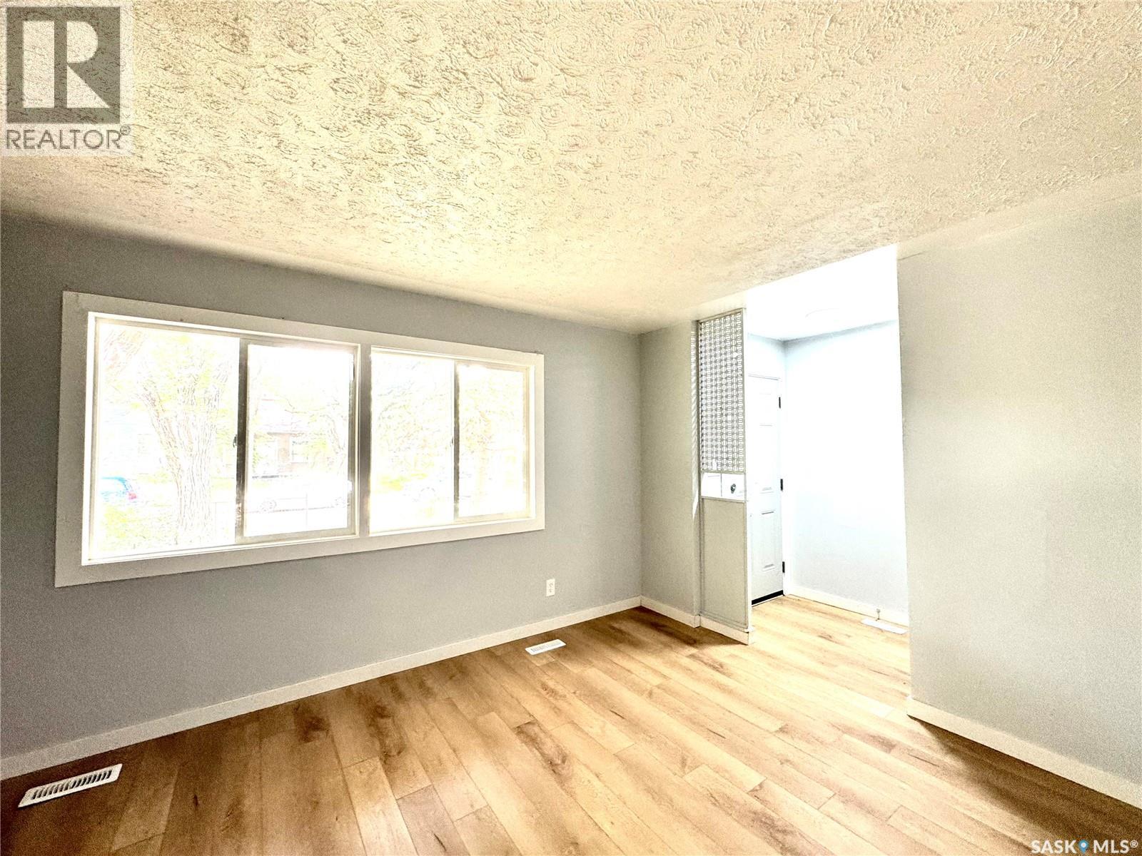 1157 Cameron Street, Regina, SK - Indoor Photo Showing Other Room