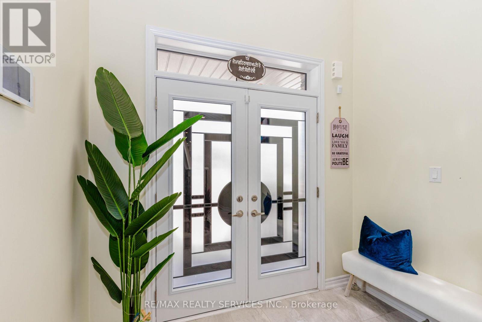 67 Malcolm Crescent, Haldimand, ON - Photo Showing Other Room