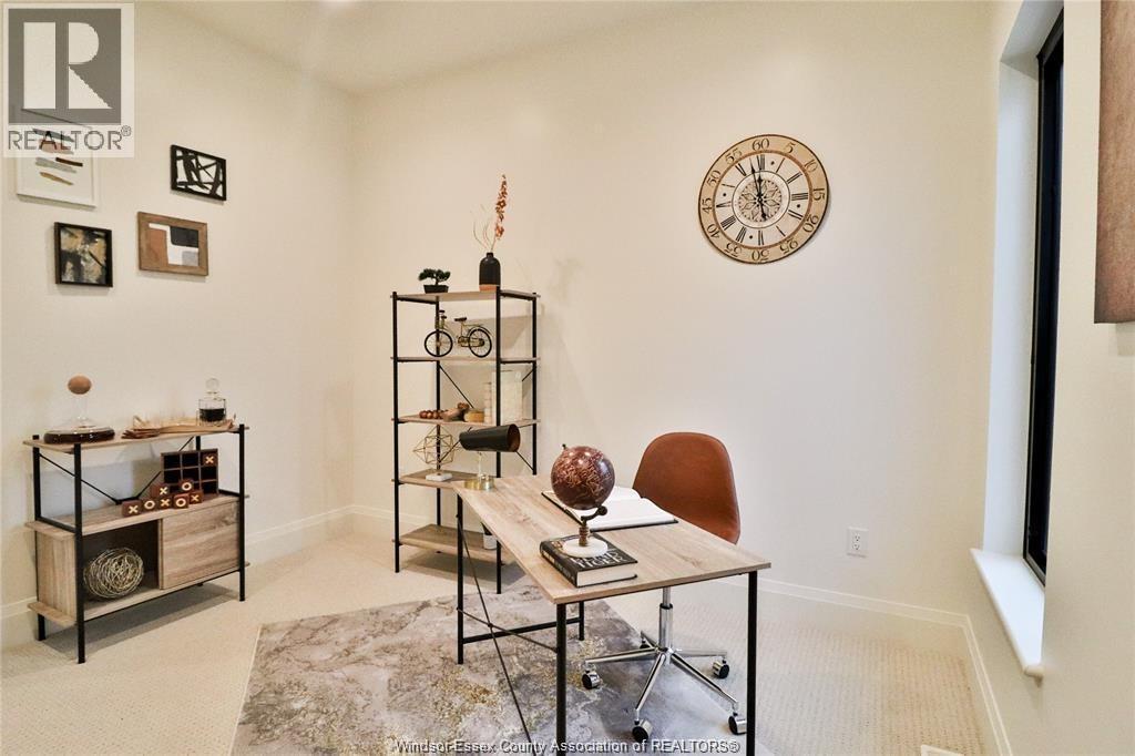 654 Lily Mac, Windsor, ON - Indoor Photo Showing Office