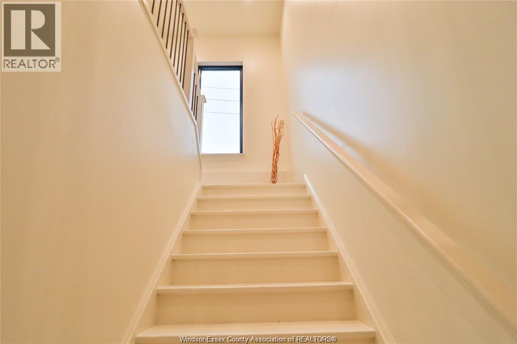 654 Lily Mac, Windsor, ON - Indoor Photo Showing Other Room