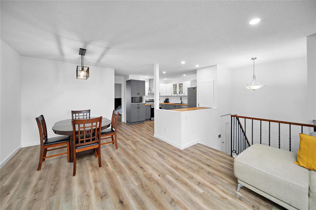 33 Maitland Drive, Winnipeg, MB - Indoor
