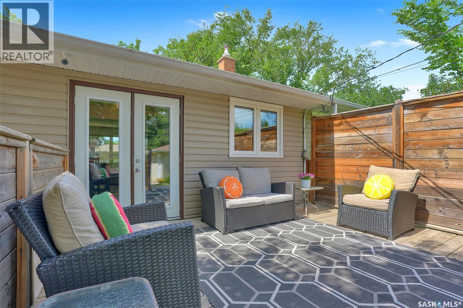 961 Garry Street, Regina, SK - Outdoor With Deck Patio Veranda With Exterior
