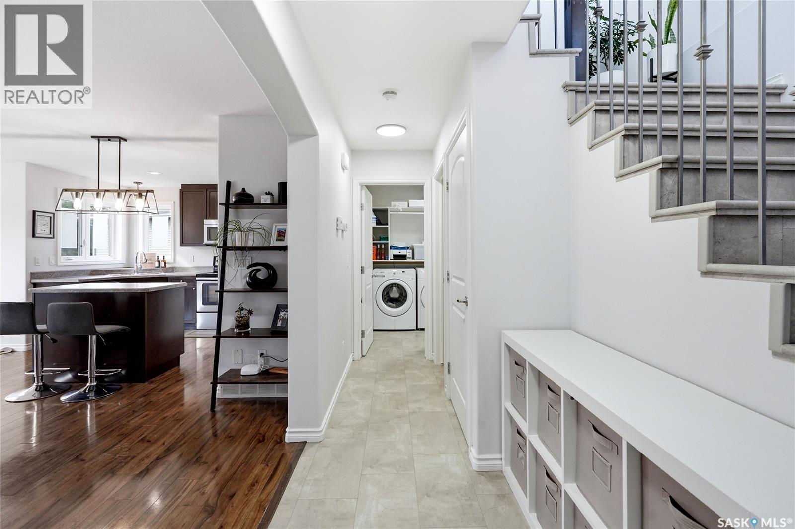 668 Lehrer Crescent, Saskatoon, SK - Indoor