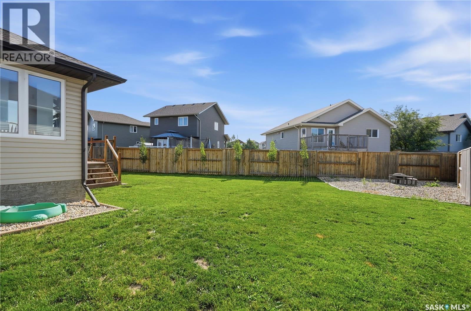 668 Lehrer Crescent, Saskatoon, SK - Outdoor