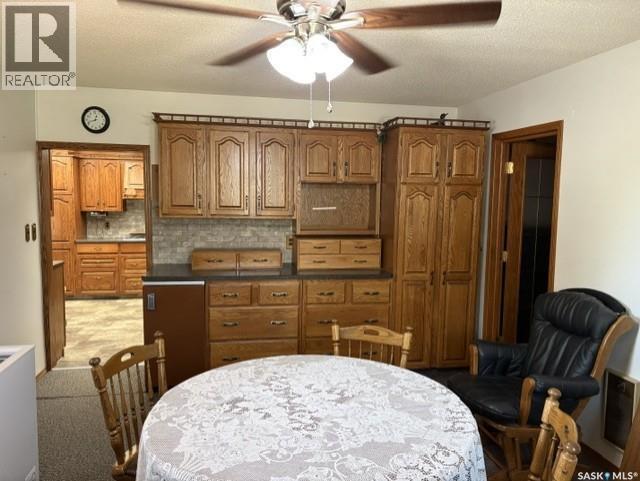 203 Argyle Street, Regina, SK - Indoor Photo Showing Dining Room
