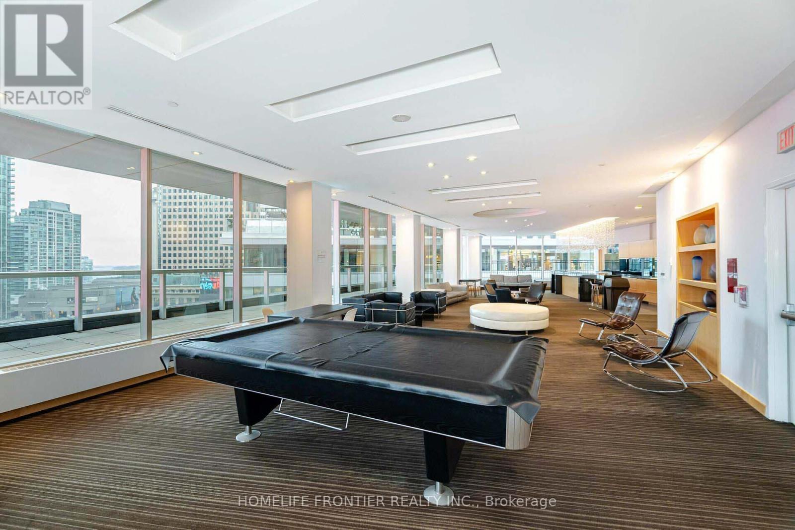 2111 - 65 Bremner Boulevard, Toronto, ON - Indoor Photo Showing Other Room