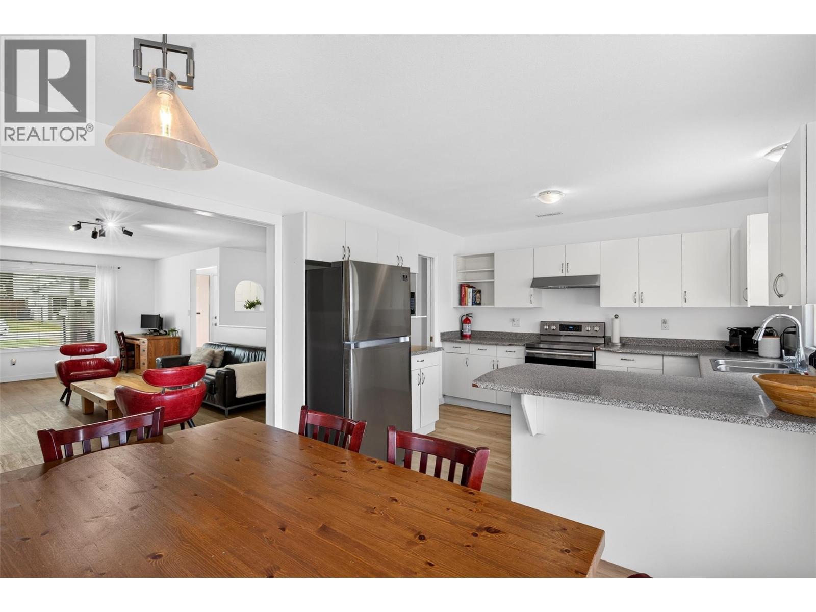 2655 Applegreen Court, West Kelowna, BC - Indoor