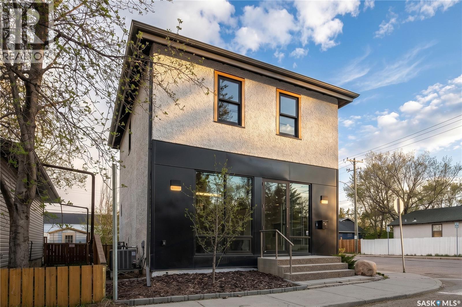 223 25Th Street W, Saskatoon, SK