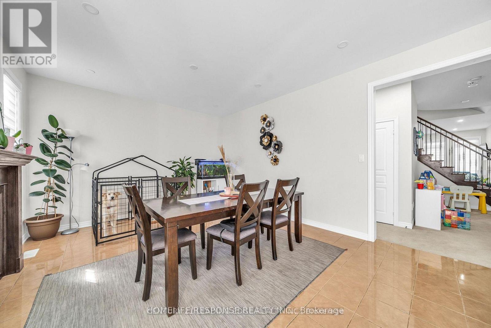 5 Gooseman Crescent, Markham, ON - Indoor Photo Showing Dining Room