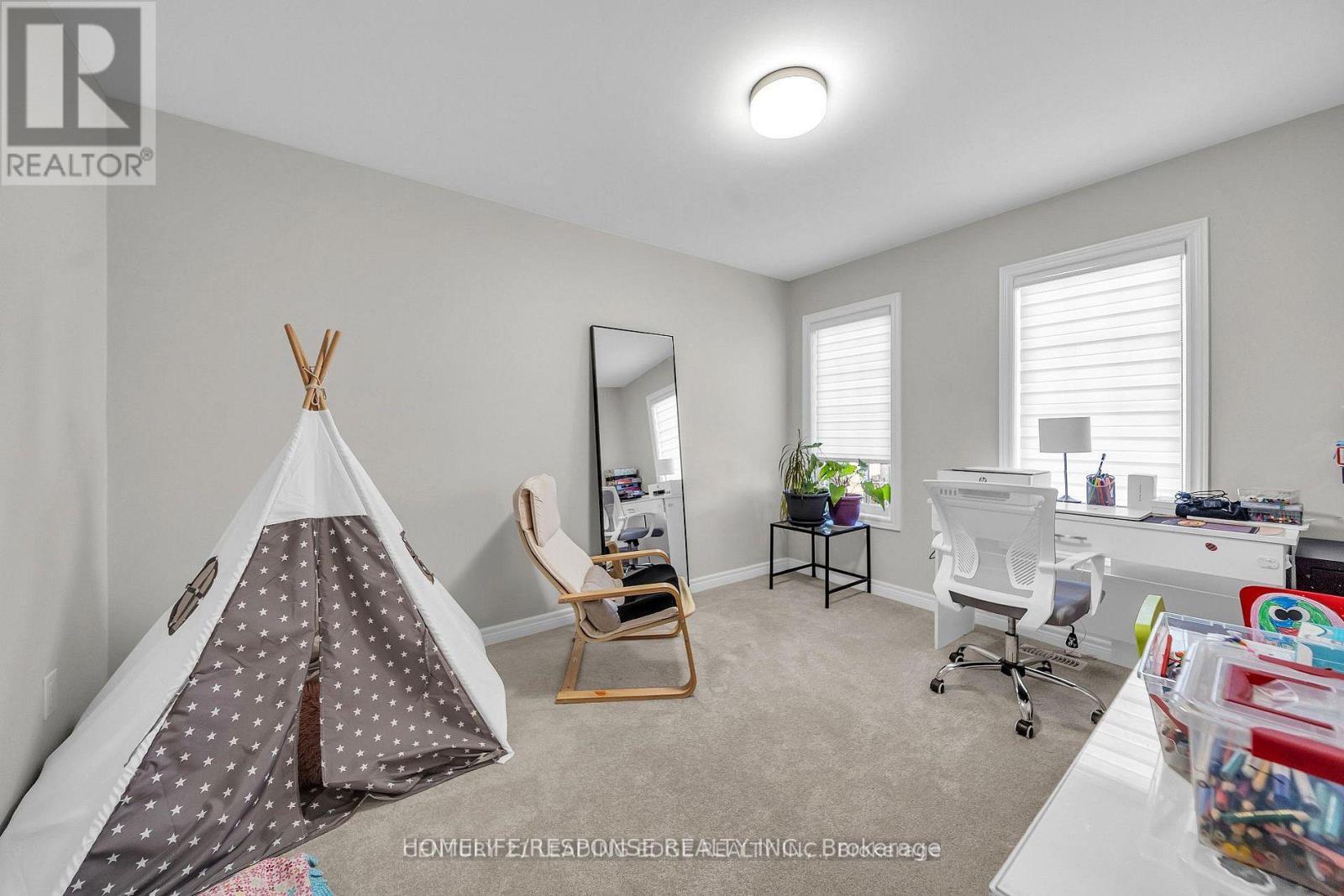 5 Gooseman Crescent, Markham, ON - Indoor Photo Showing Office