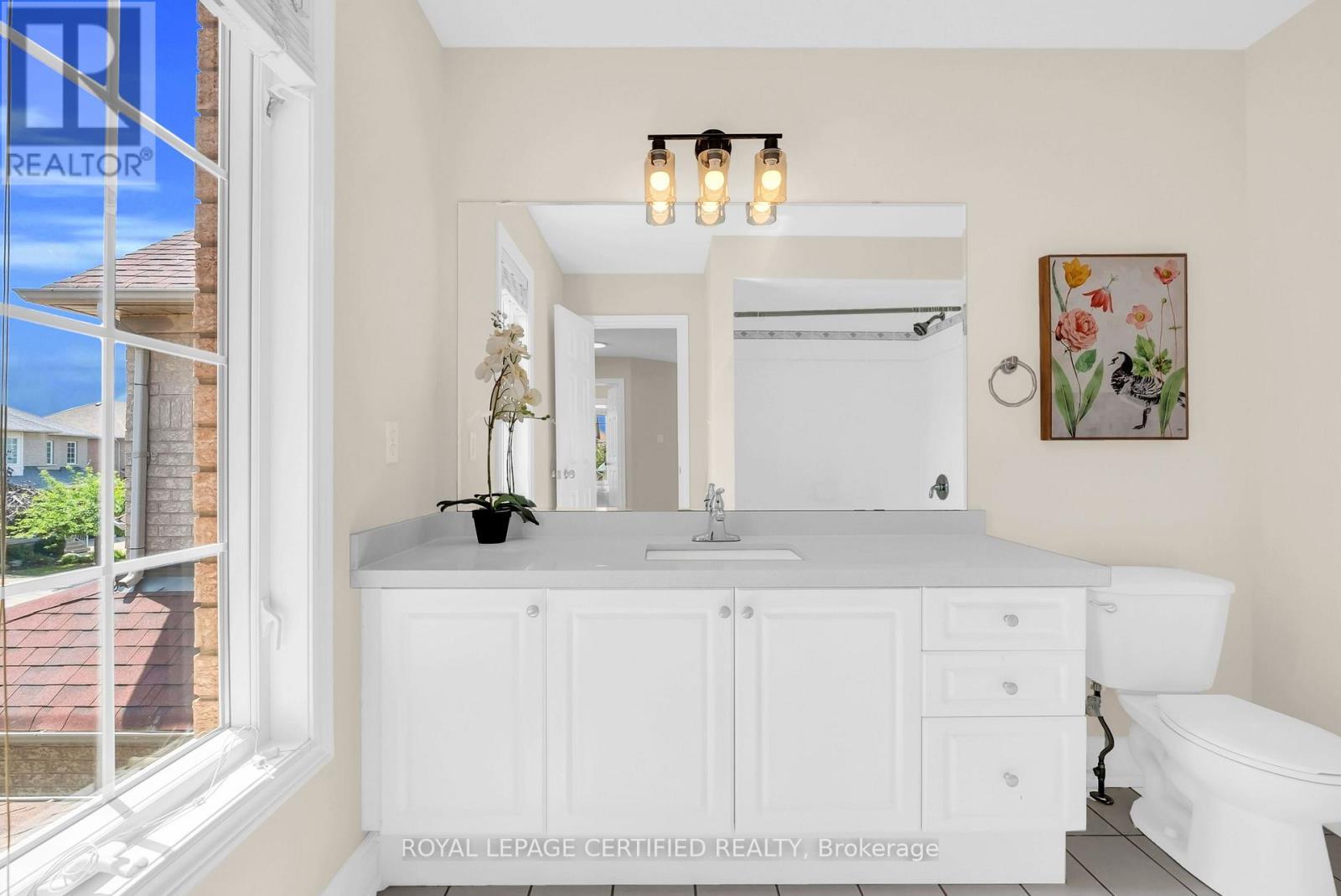 5890 Tampico Way, Mississauga, ON - Indoor Photo Showing Bathroom