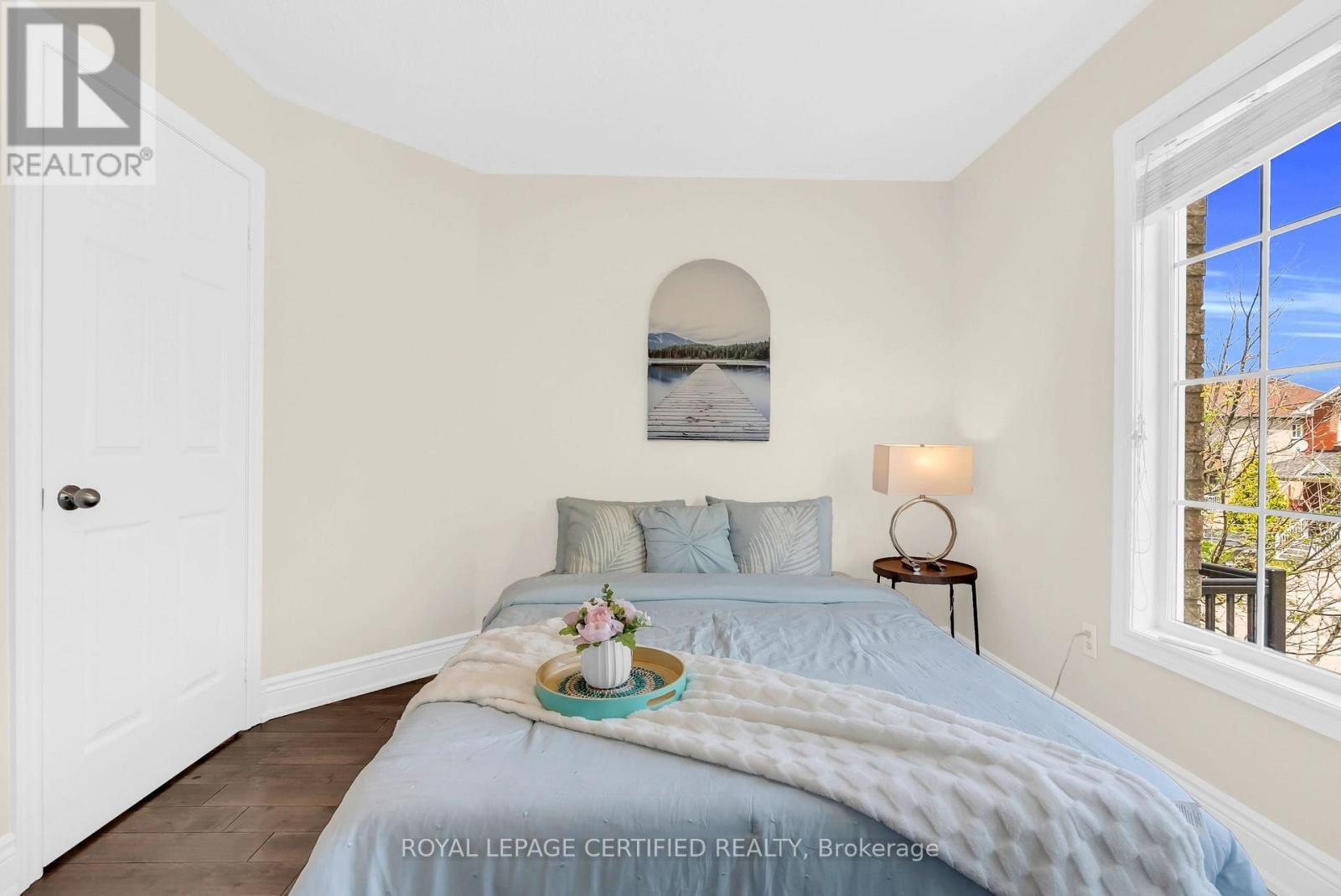 5890 Tampico Way, Mississauga, ON - Indoor Photo Showing Bedroom